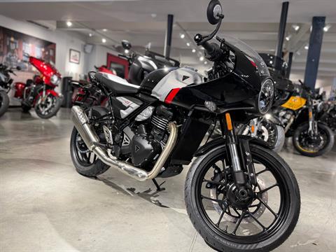 2026 Triumph Thruxton 400