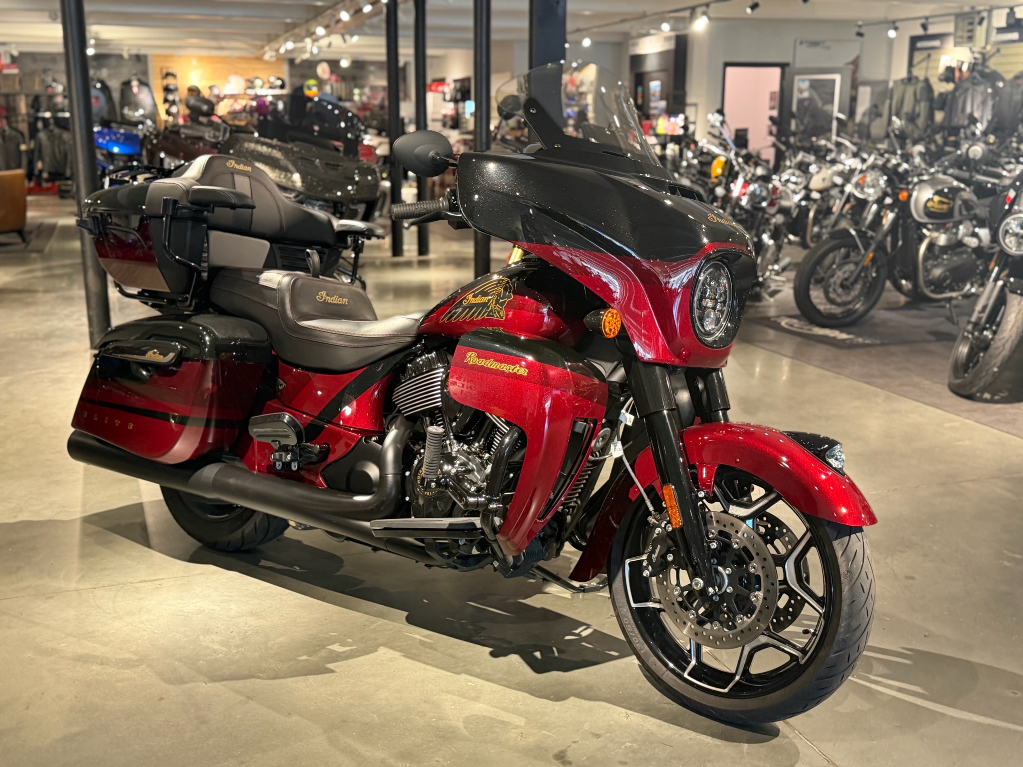 2024 Indian Motorcycle Roadmaster® Elite
