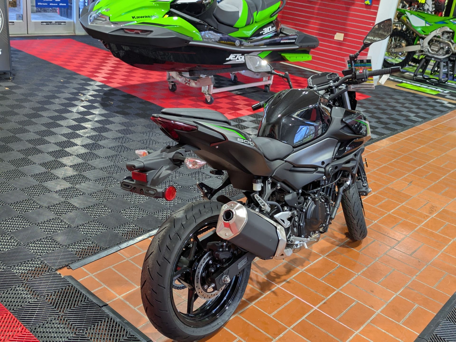 New 2025 Kawasaki Z500 ABS, Wake Forest NC | Specs, Price, Photos