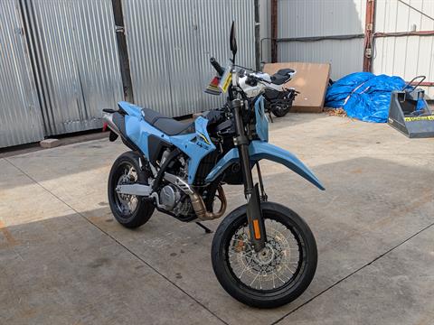 2025 Suzuki DR-Z4SM