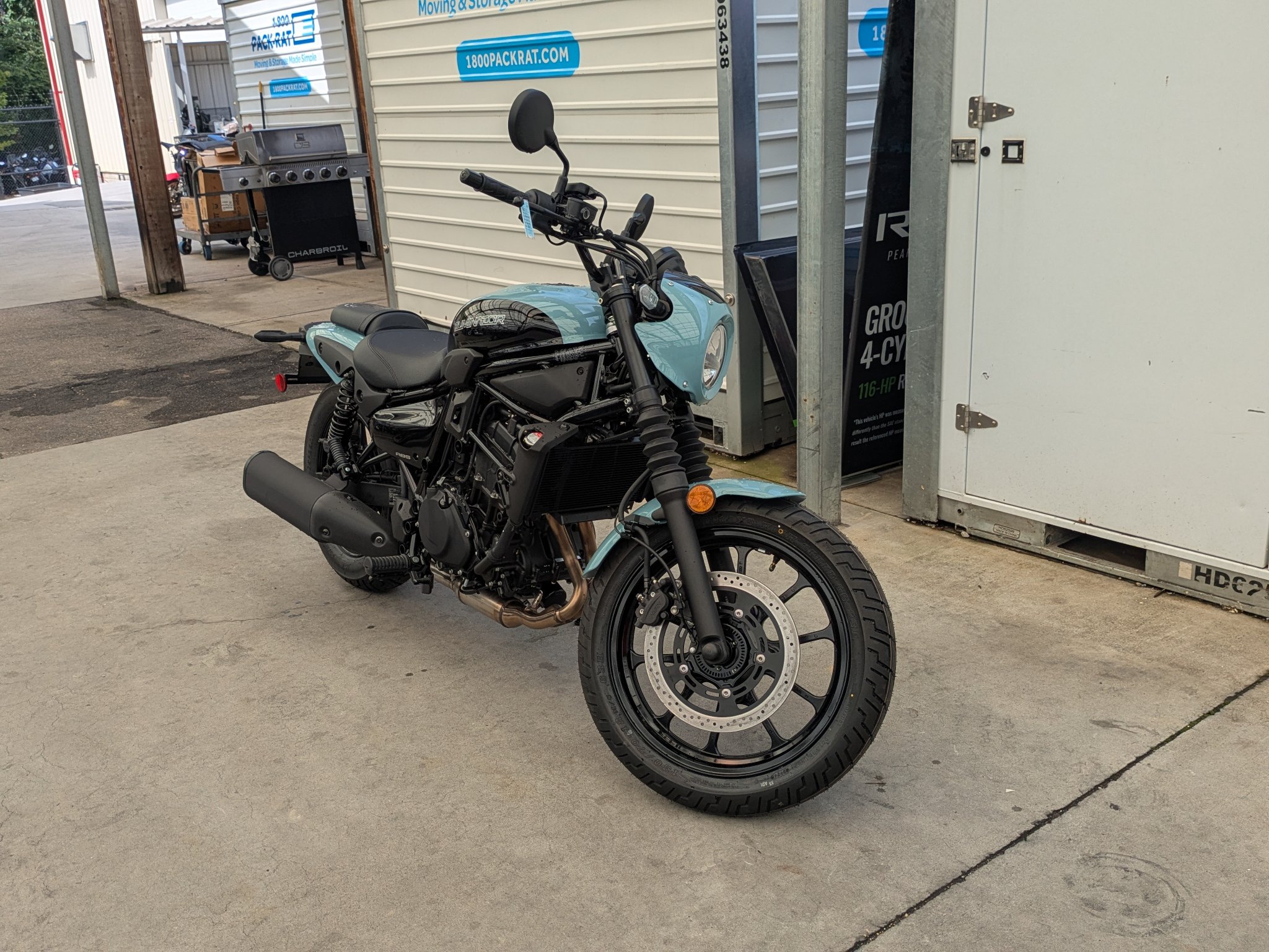 2025 Kawasaki Eliminator® SE ABS 1