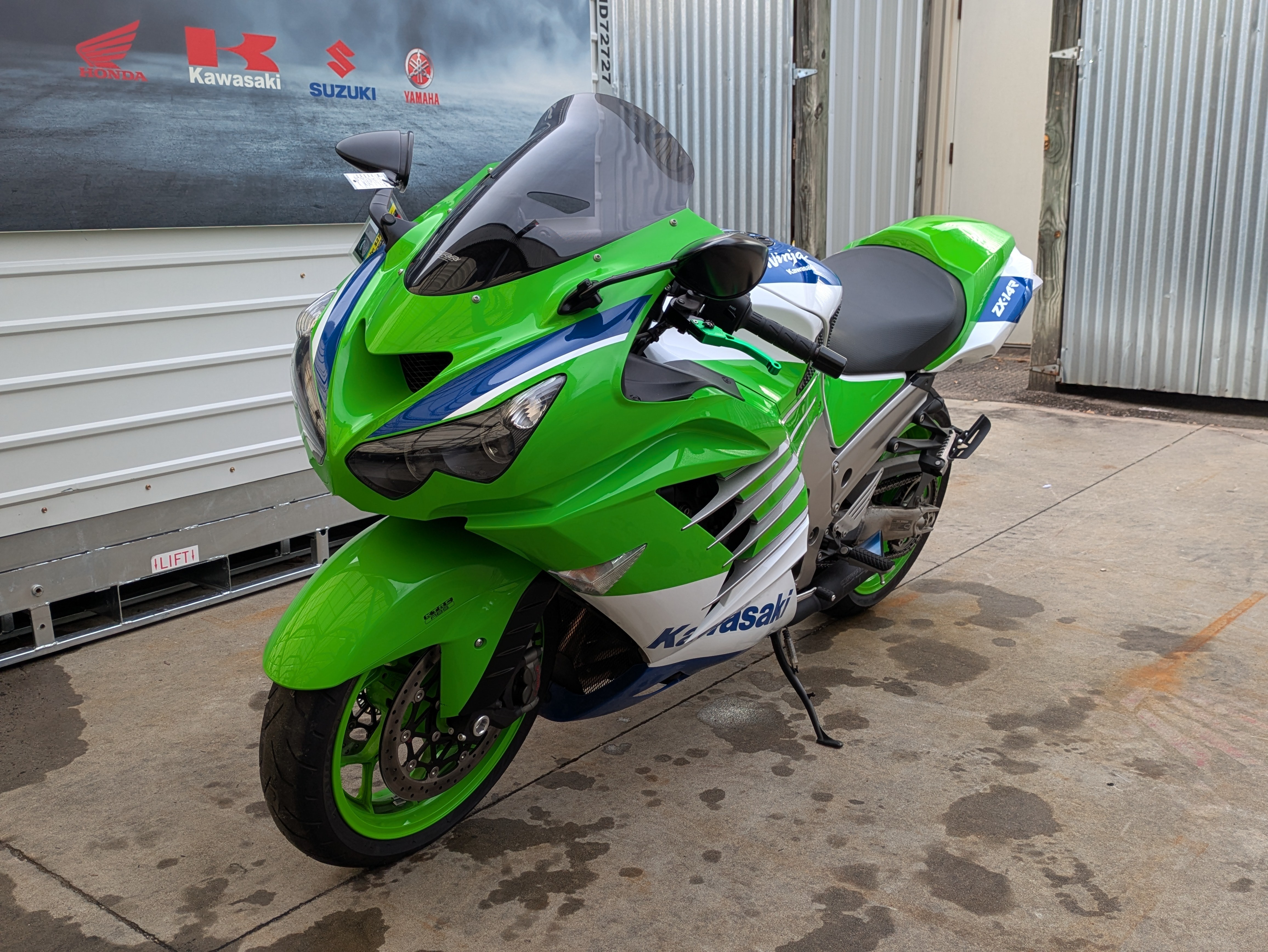 Used 2024 Kawasaki Ninja ZX-14R 40th Anniversary Edition ABS, Wake