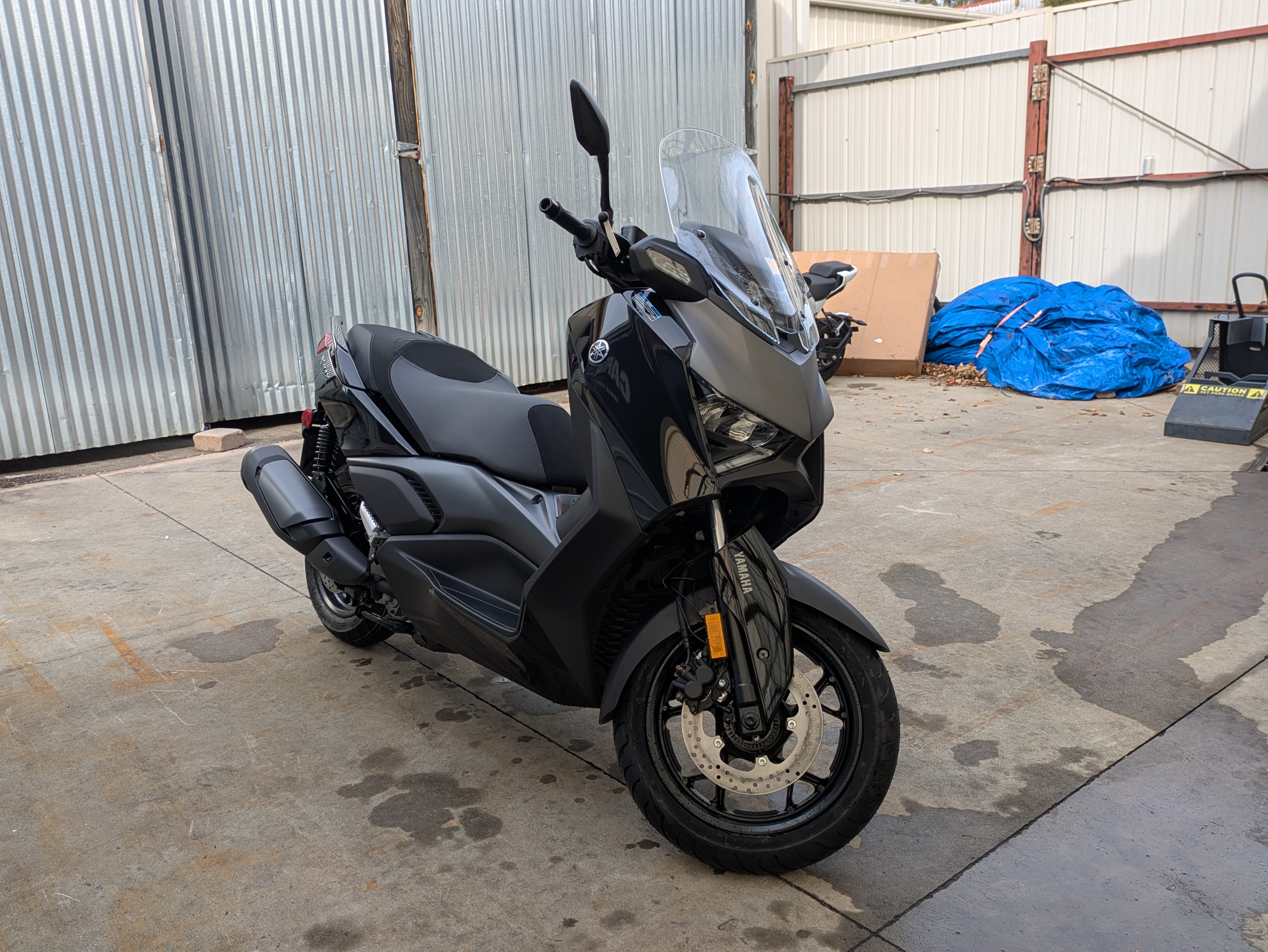 New 2025 Yamaha XMAX, Wake Forest NC | Specs, Price, Photos | Midnight ...