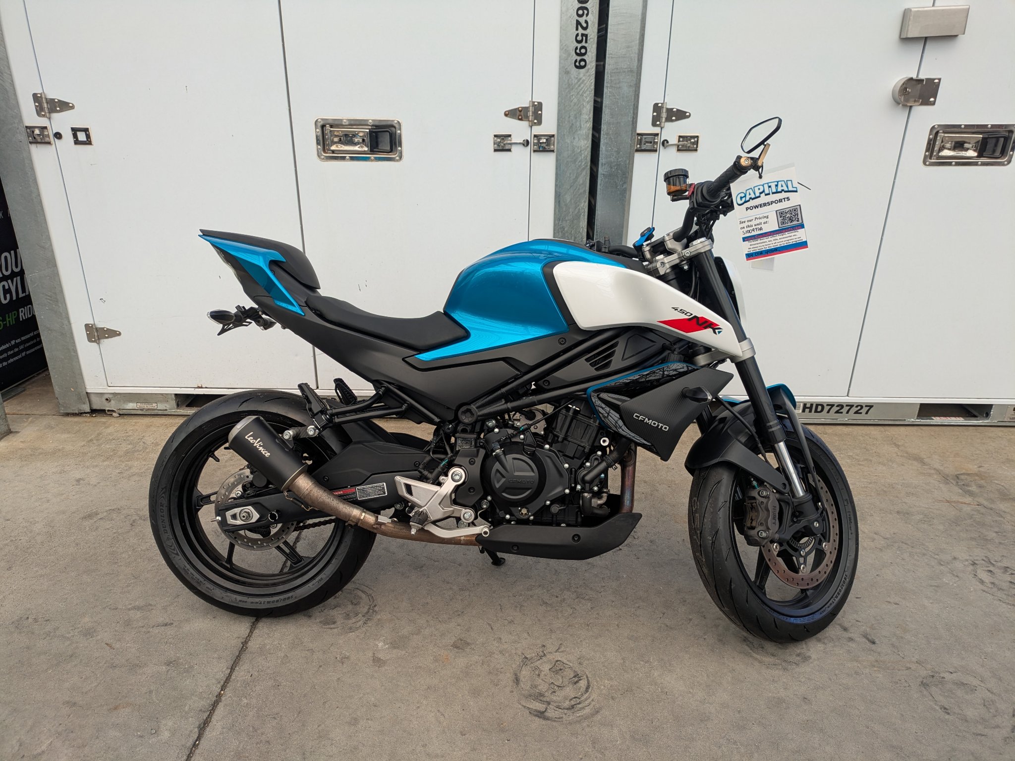 2024 CFMOTO 450NK Slide