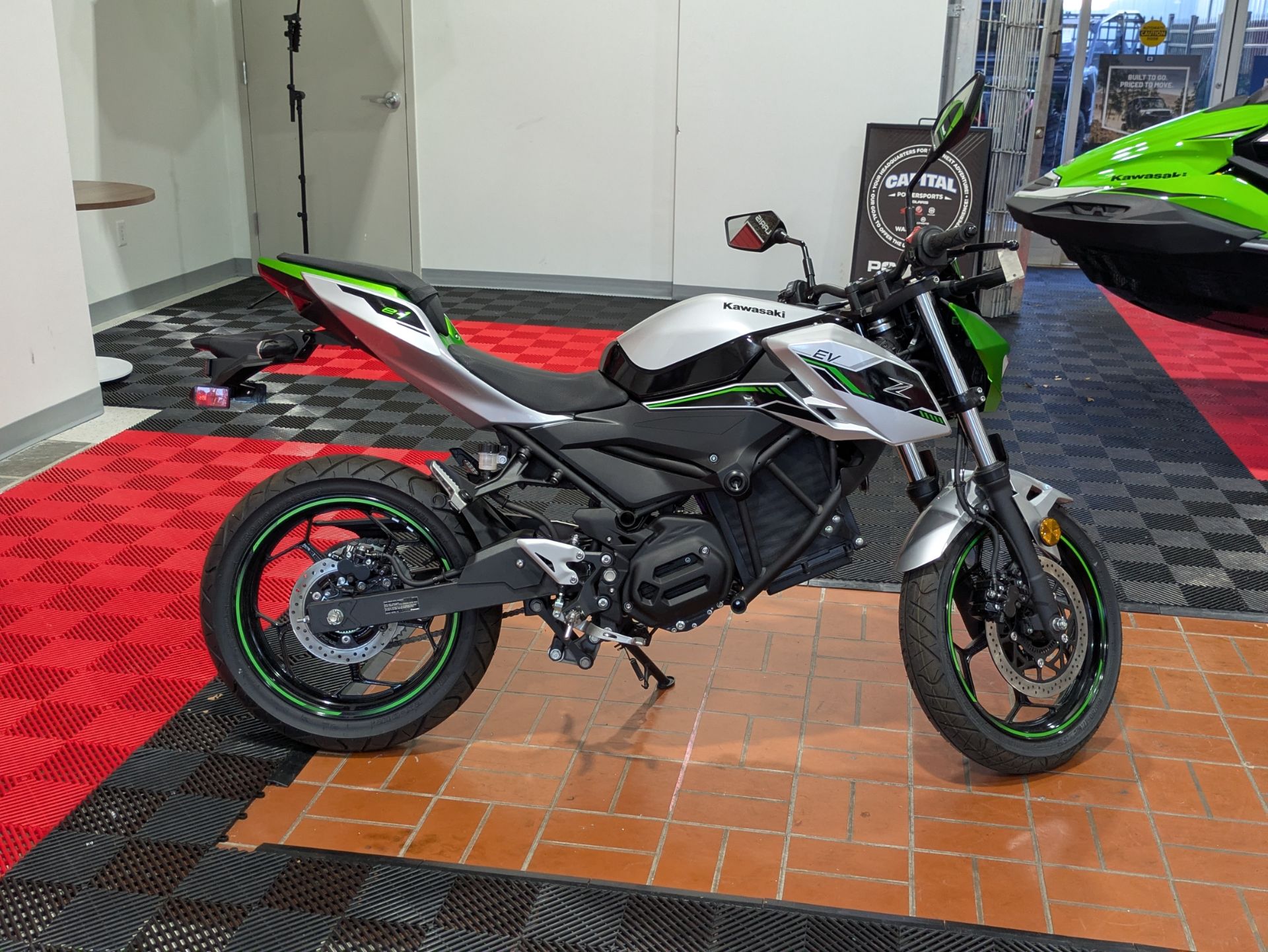 New 2024 Kawasaki Z e-1 ABS, Wake Forest NC | Specs, Price, Photos