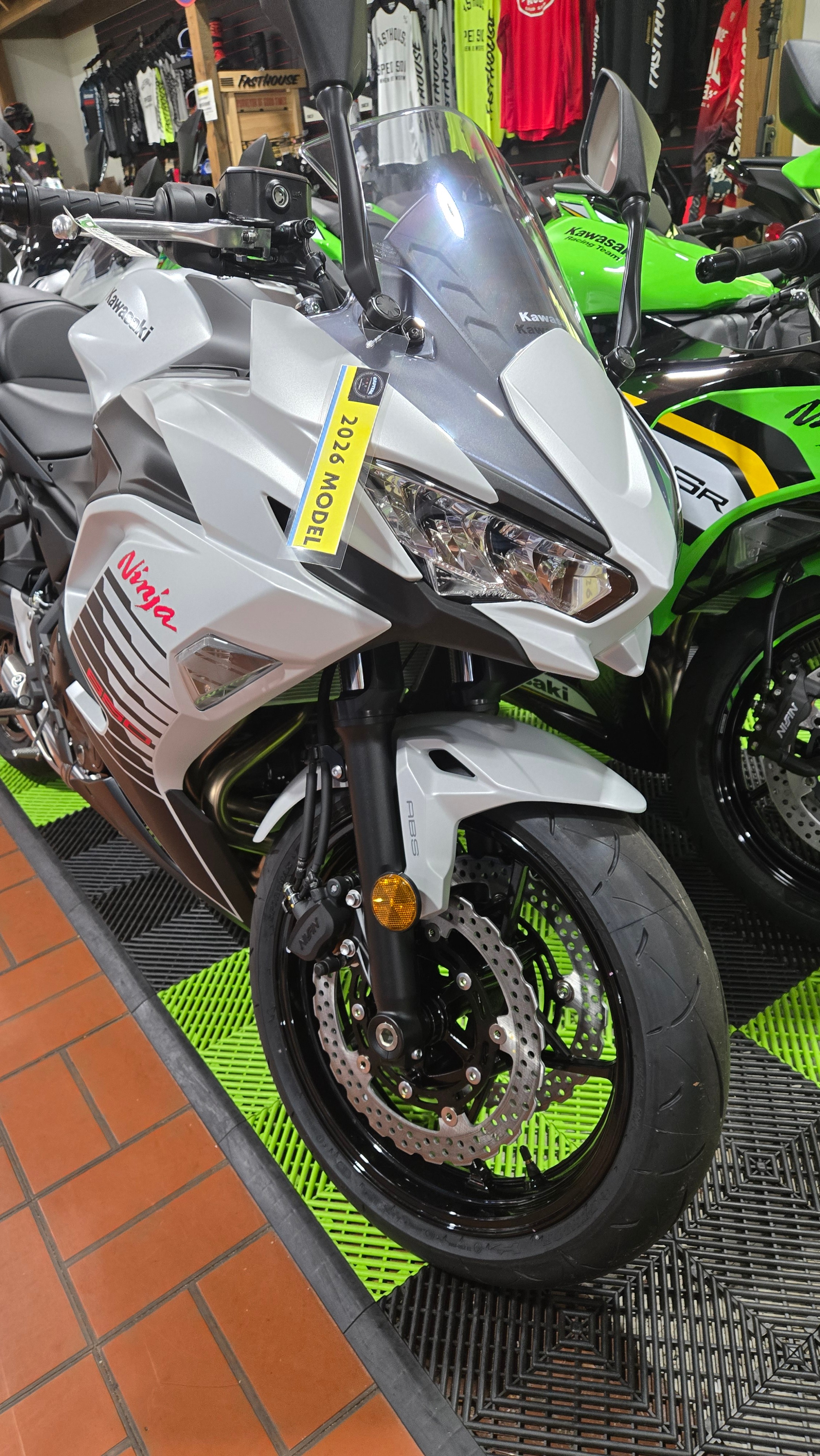 新akiページ 2026 Kawasaki Ninja 650 ABS Motorcycles Brilliant Ohio EX650PTFAL
