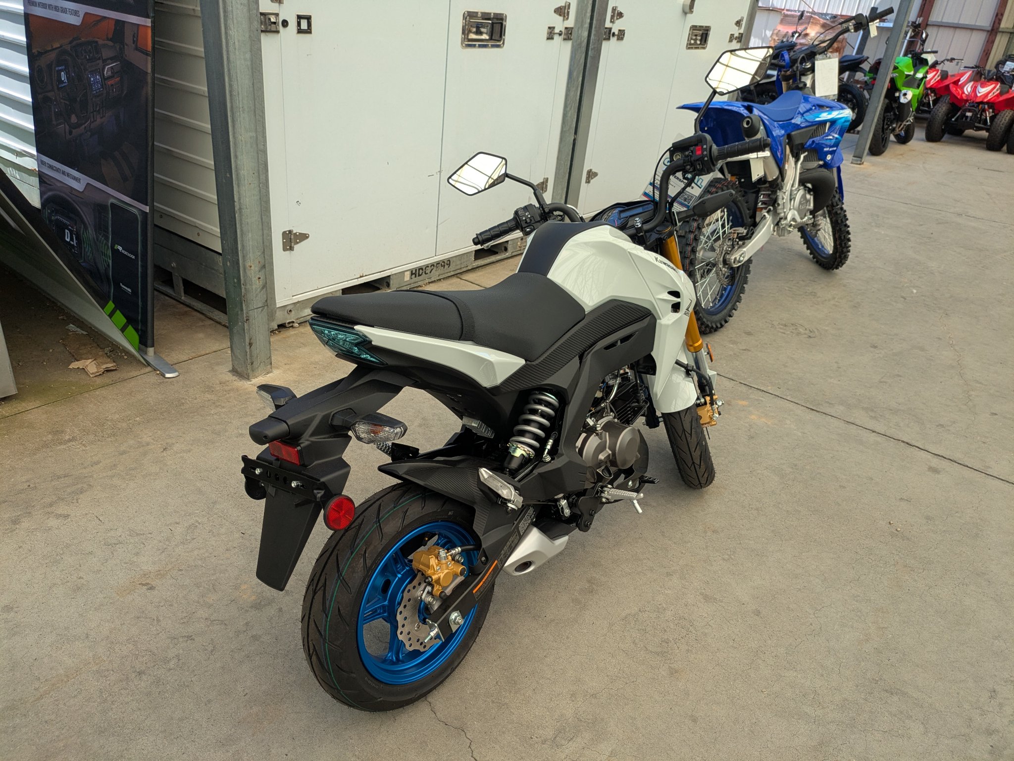 2026 Kawasaki Z125 Pro 3