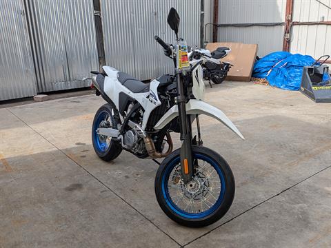 2025 Suzuki DR-Z4SM — photo 1 of 20