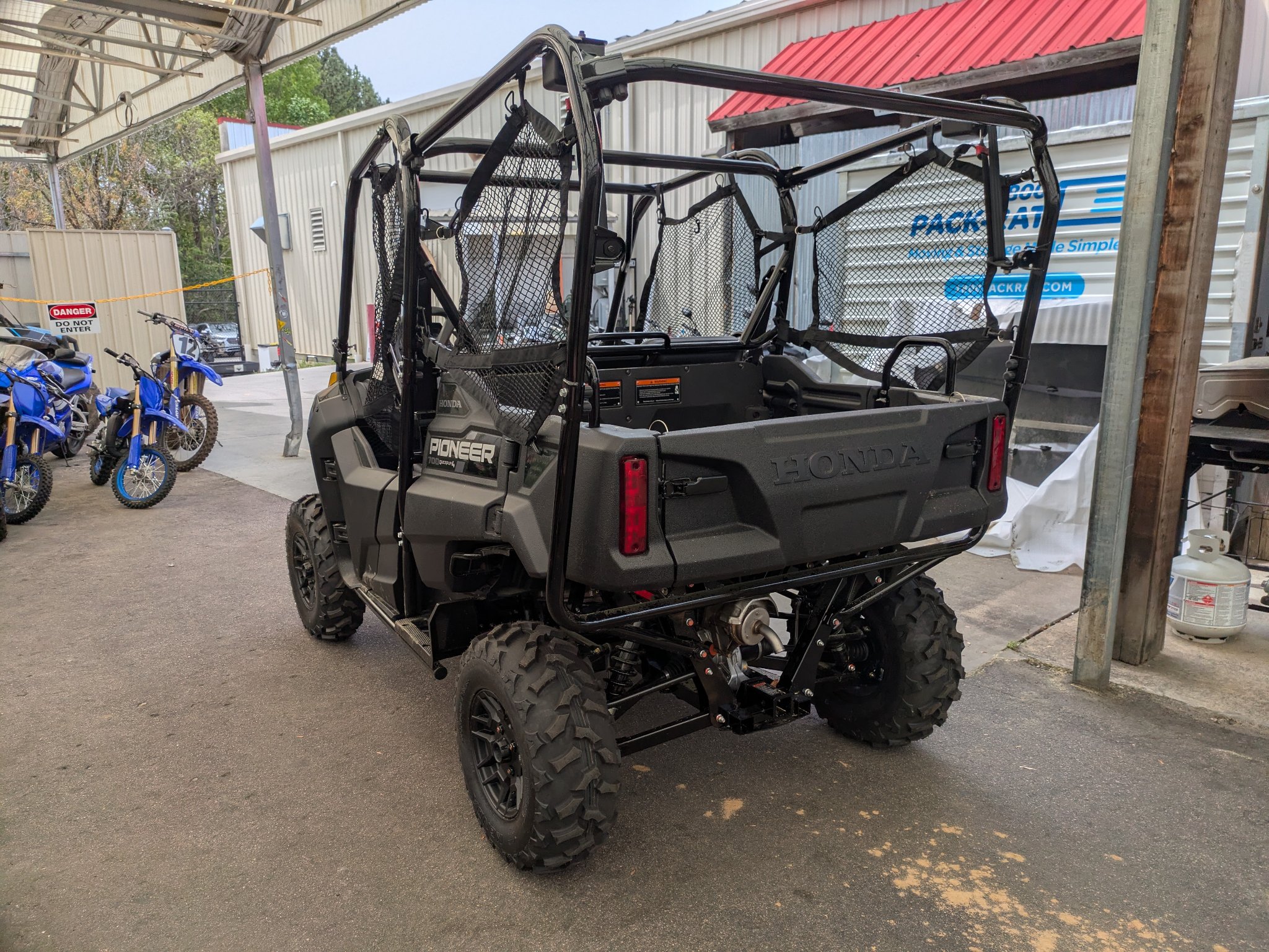 2026 Honda Pioneer 700-4 Deluxe 5