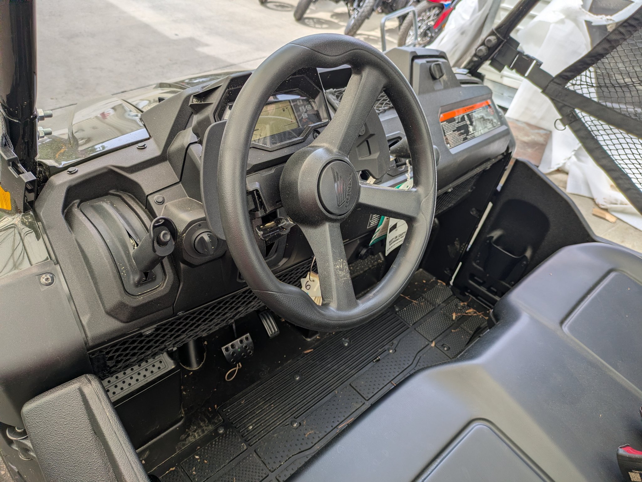 2026 Honda Pioneer 700-4 Deluxe 11