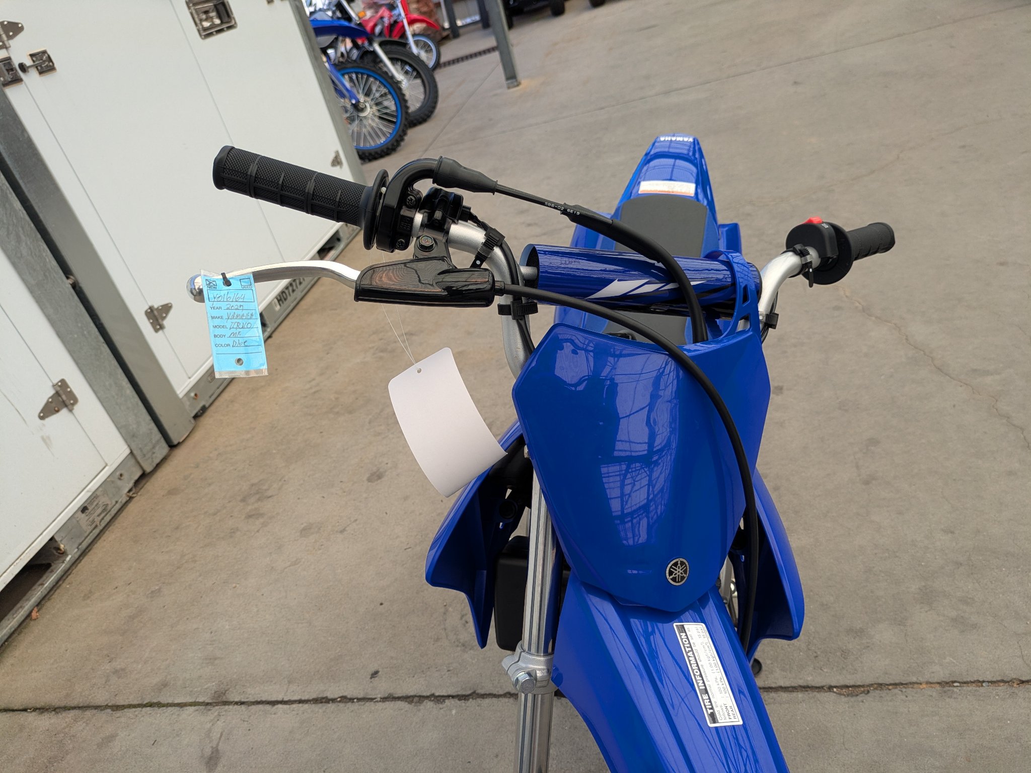2027 Yamaha TT-R110E 9