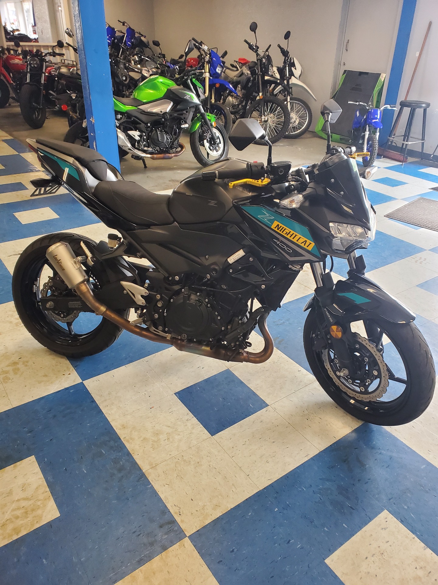 Used 2023 Kawasaki Z400 ABS, Jefferson City MO | Specs, Price