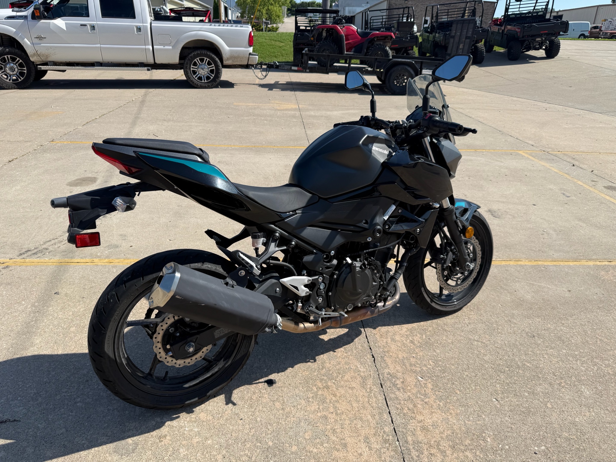 2023 Kawasaki Z400 ABS 2