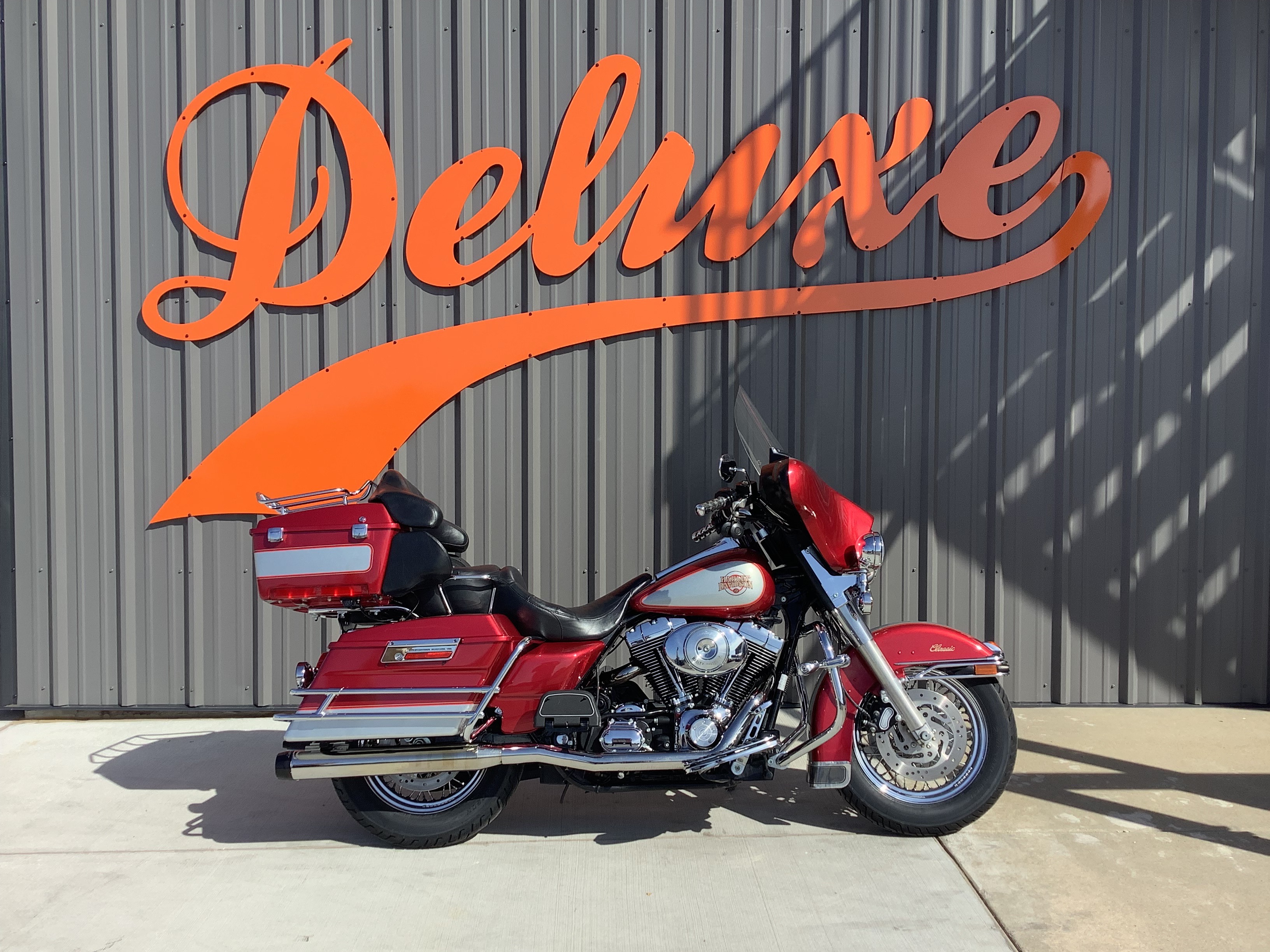 2004 FLHTC/FLHTCI Electra Glide® Classic