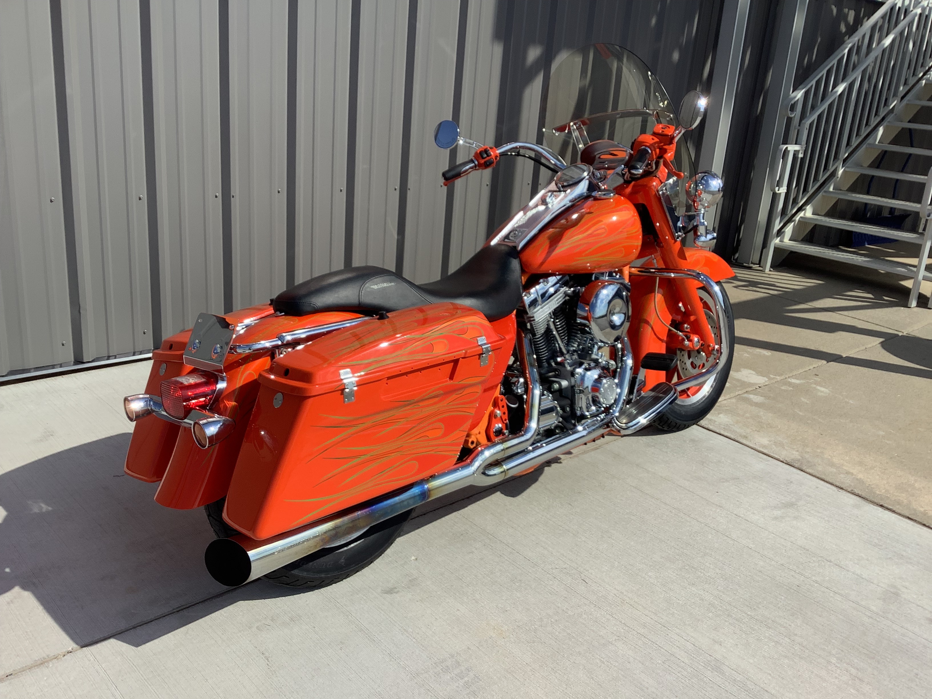 1999 Harley-Davidson FLHRCI Road King® Classic 2