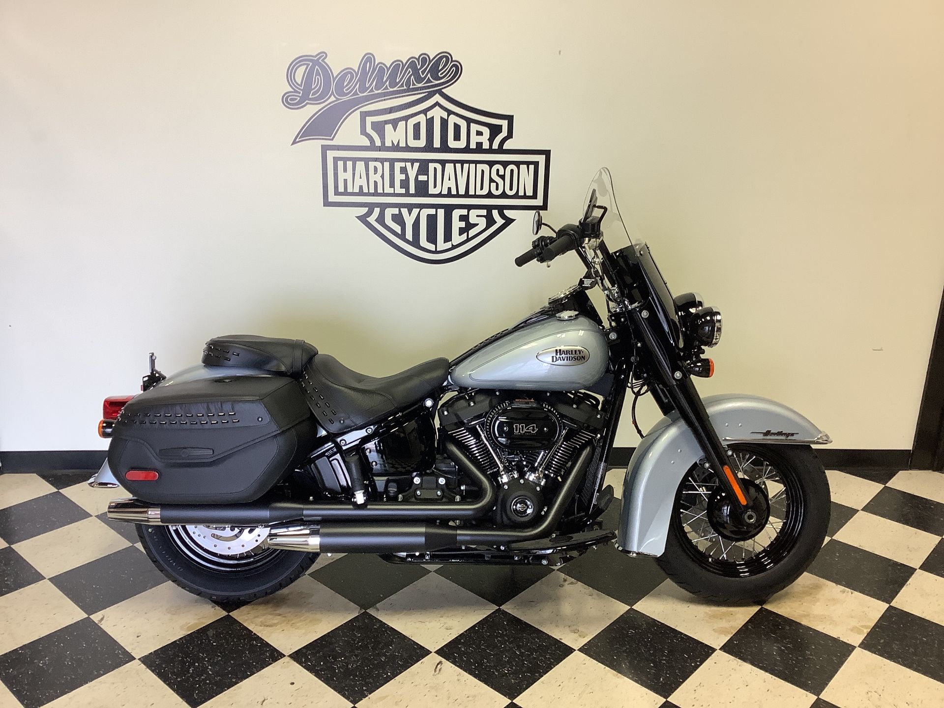 New 2024 Harley-Davidson Heritage Classic 114 Motorcycle