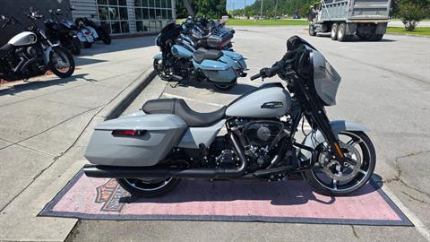 New 2025 Harley-Davidson Street Glide® | Motorcycles in