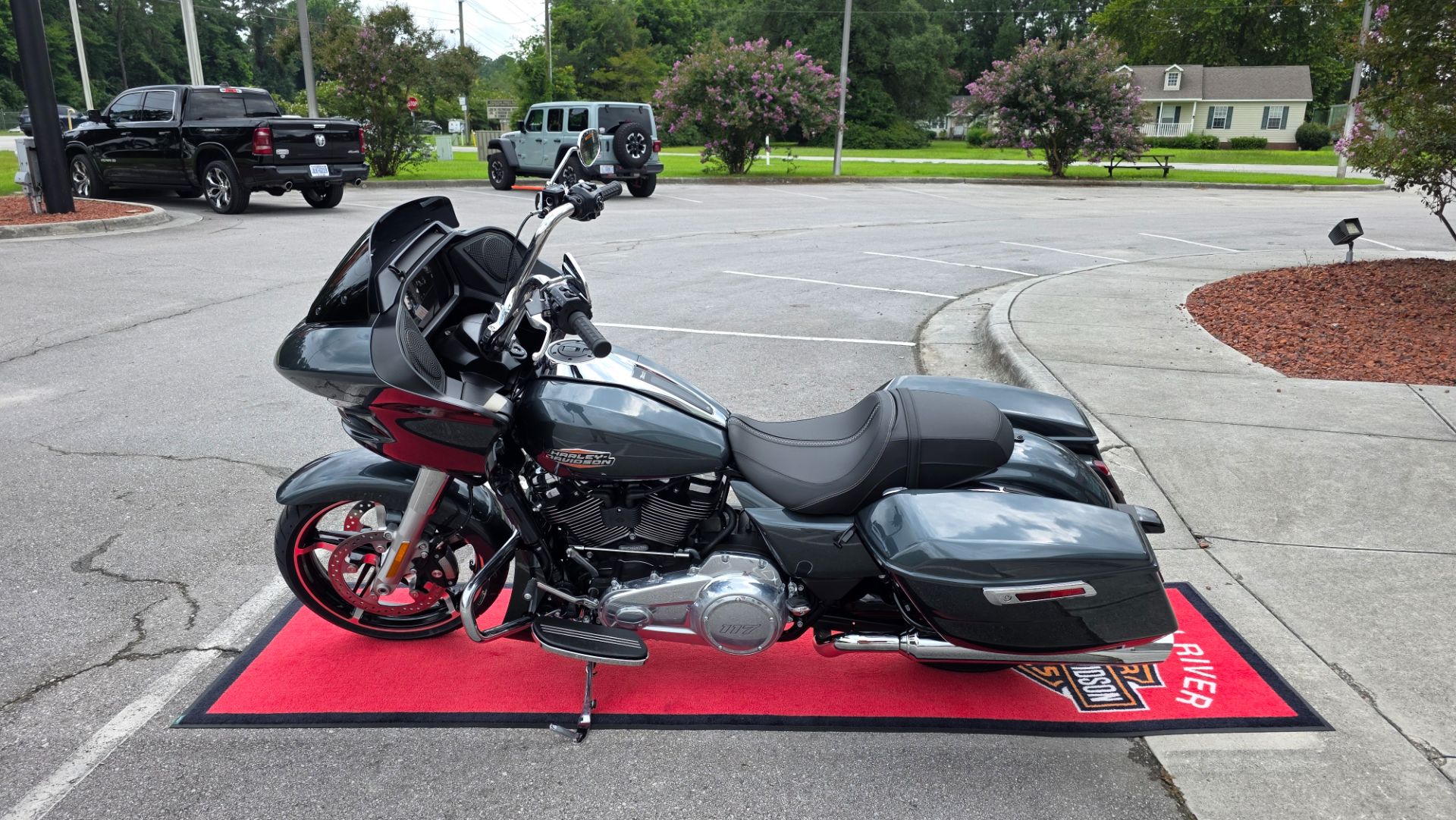 New 2025 Harley-Davidson Road Glide® | Motorcycles in