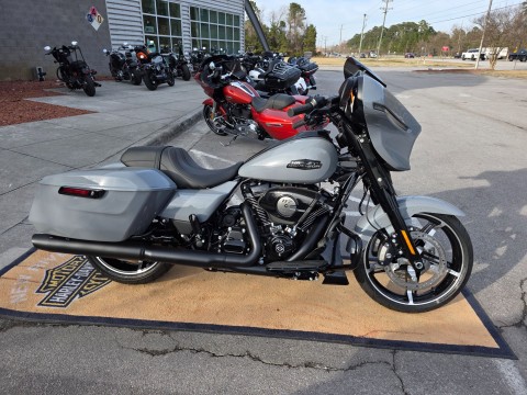 New 2026 Harley-Davidson Street Glide® | Motorcycles in