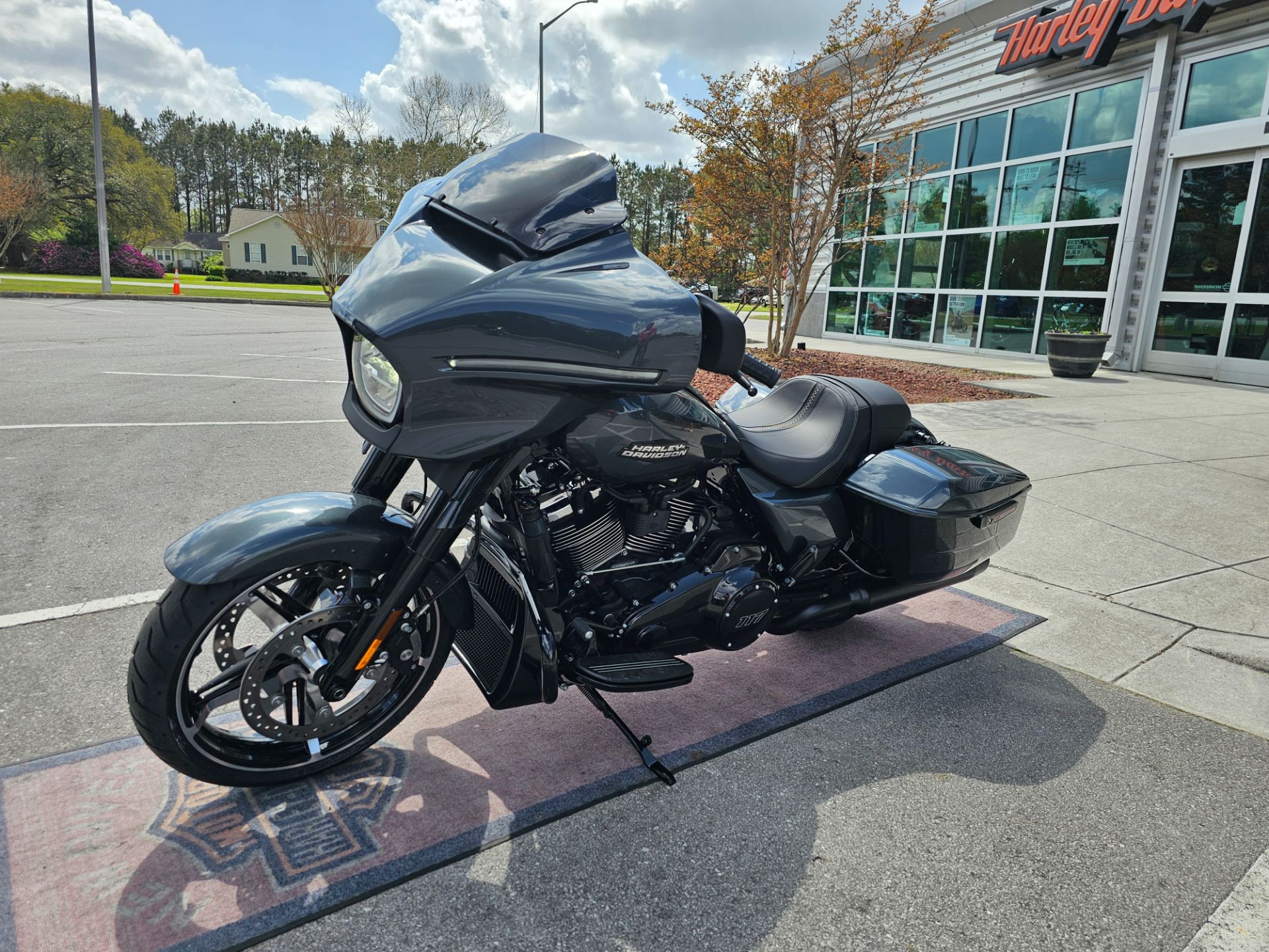 New 2025 Harley-Davidson Street Glide® | Motorcycles in