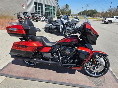 New 2025 Harley-Davidson Street Glide® Ultra | Motorcycles in