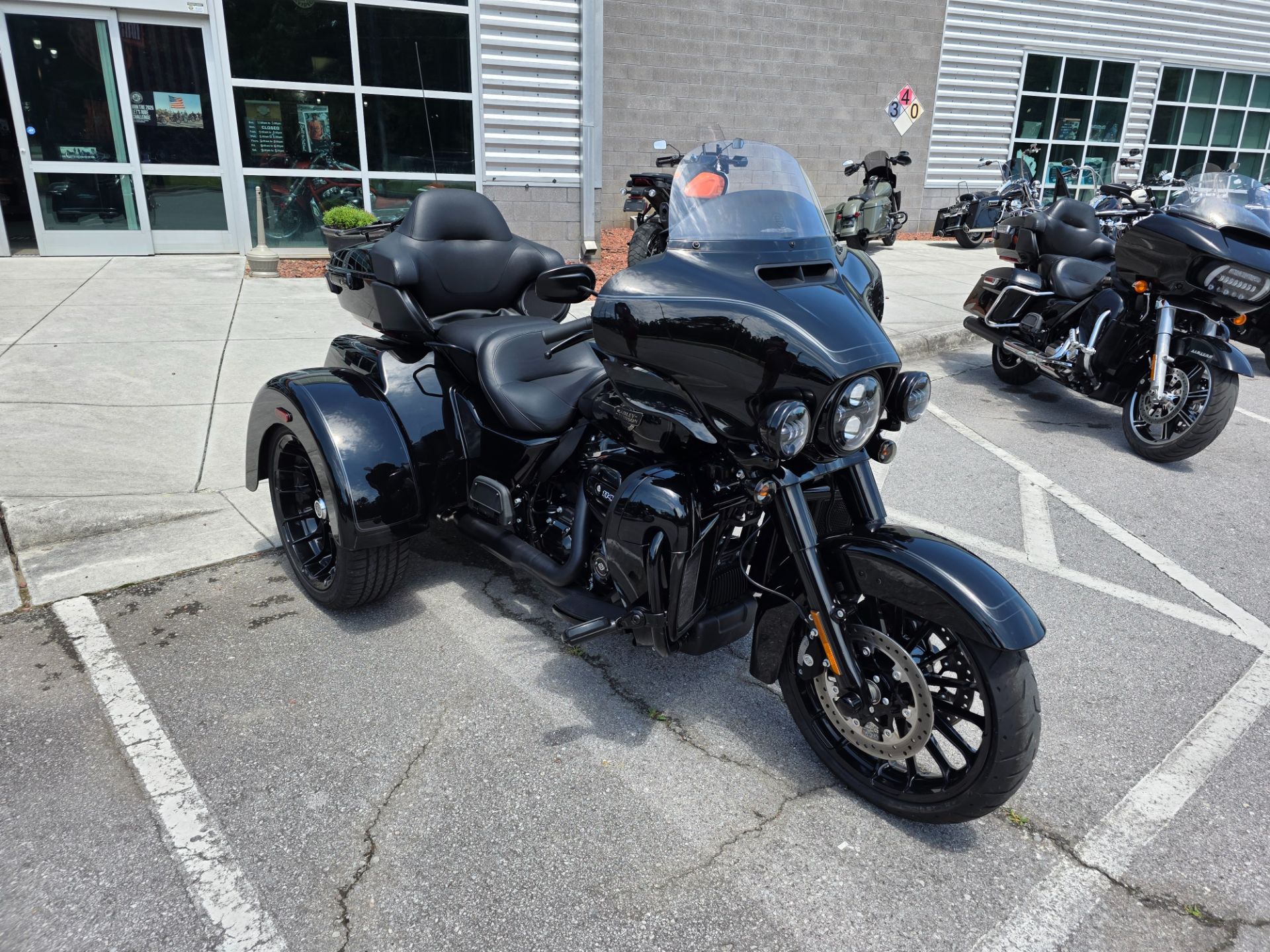 2025 Harley-Davidson Tri Glide® Ultra 9