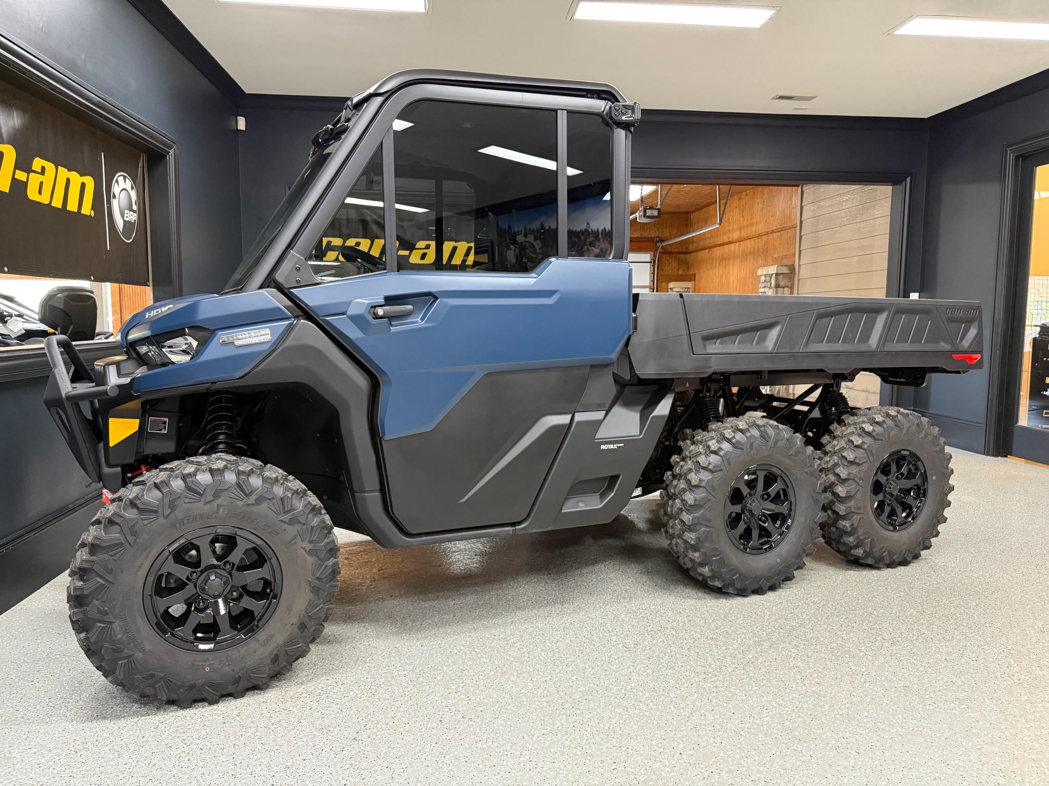 2026 Can-Am Defender 6x6 Limited for sale 1256044