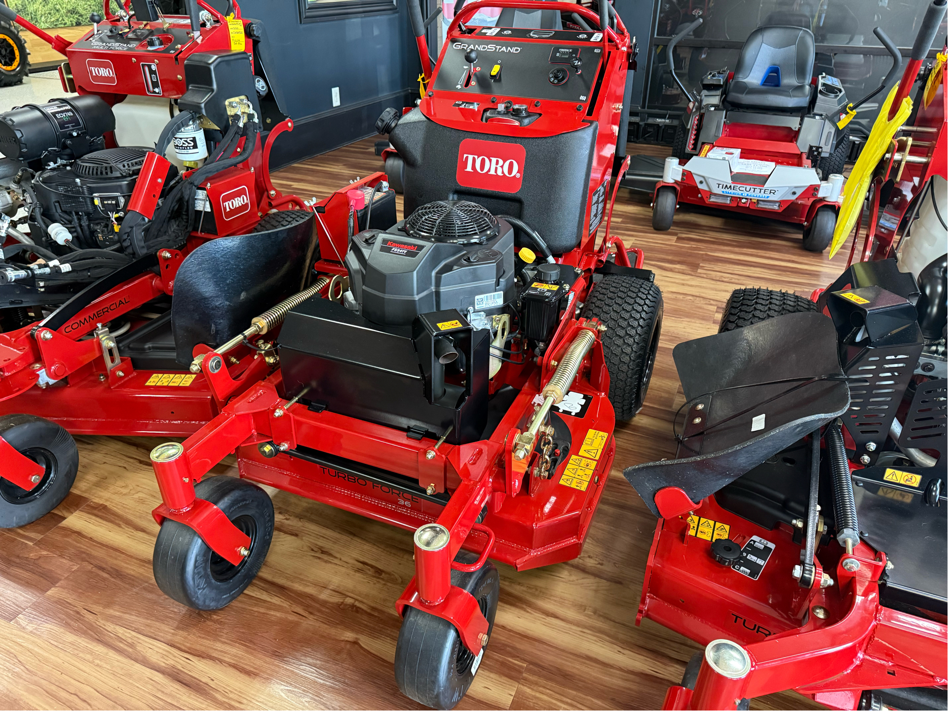 New 2025 Toro GrandStand 36 in. Kawasaki FS541V 15 hp, Iron