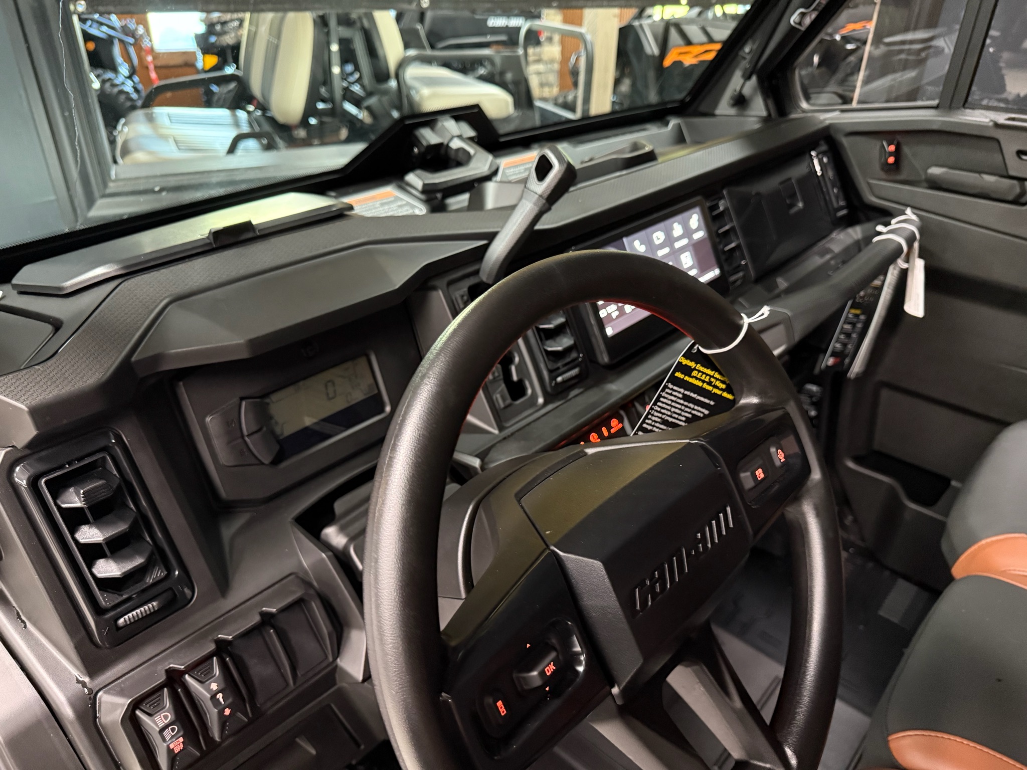 2026 Can-Am™ Defender MAX Lone Star CAB HD11 7