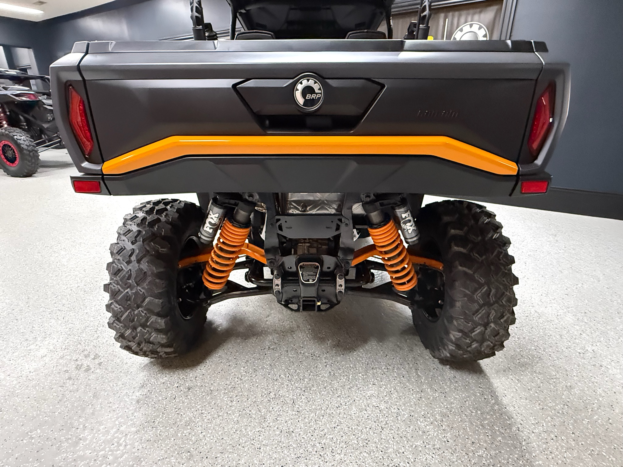 2026 Can-Am™ Commander MAX XT-P 9