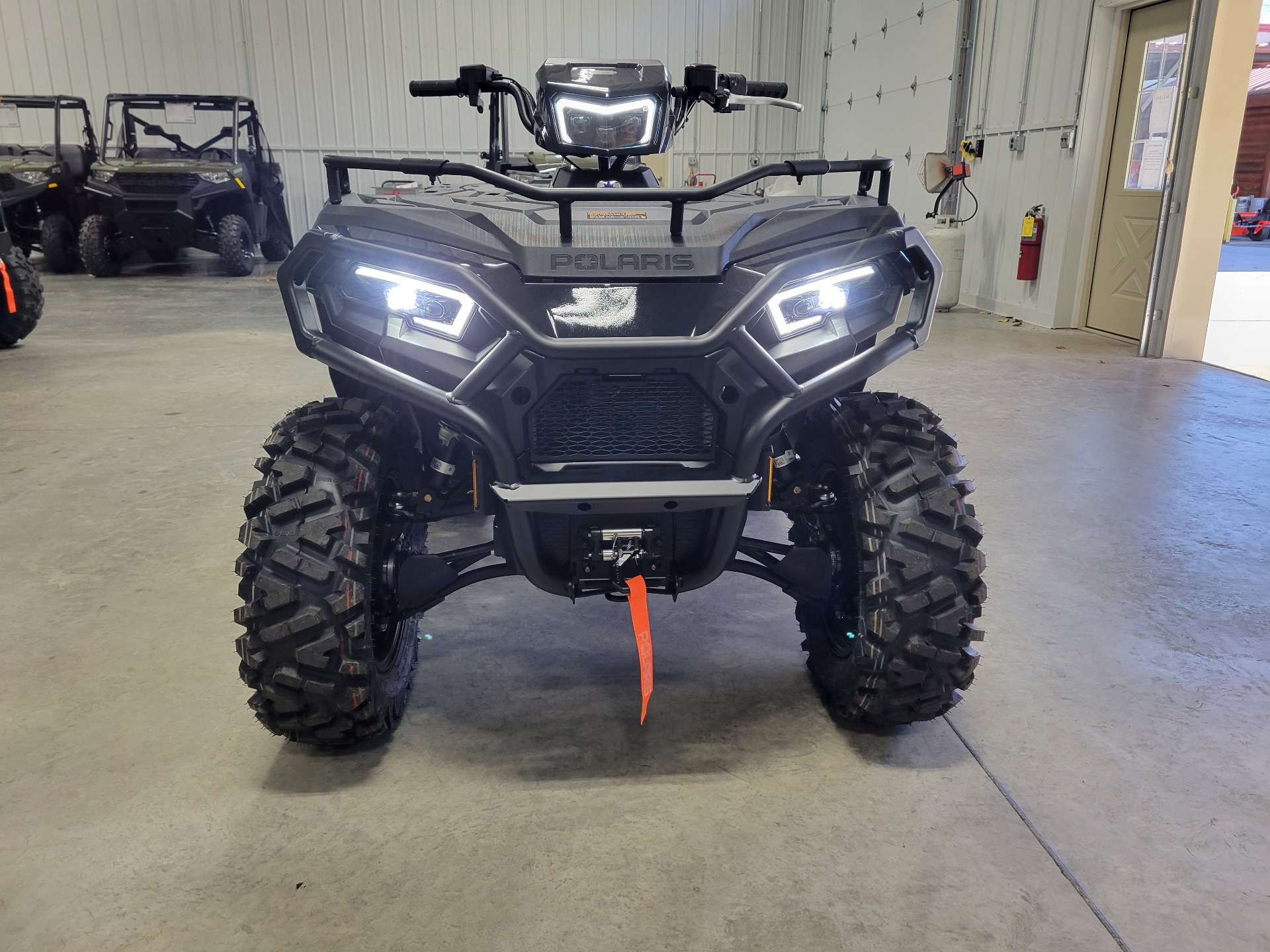 2025 Polaris Sportsman 570 Trail in Marion, North Carolina - Photo 8