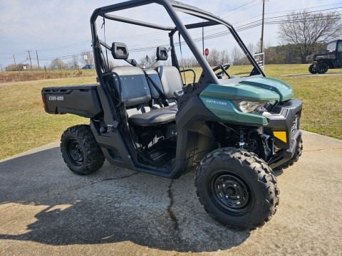 2026 Can-Am™ Defender HD7 2