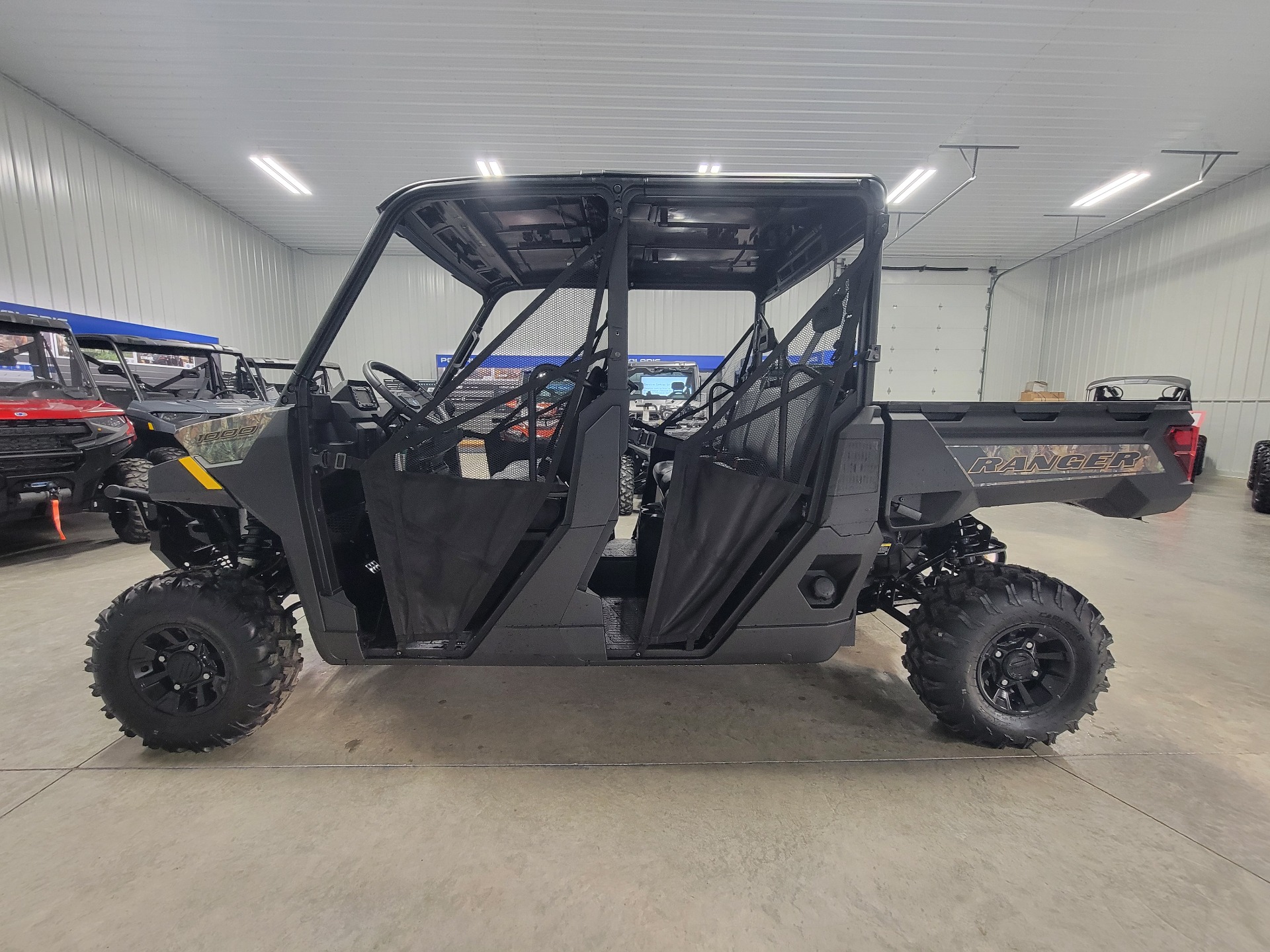 2025 Polaris Ranger Crew 1000 Premium in Marion, North Carolina - Photo 2