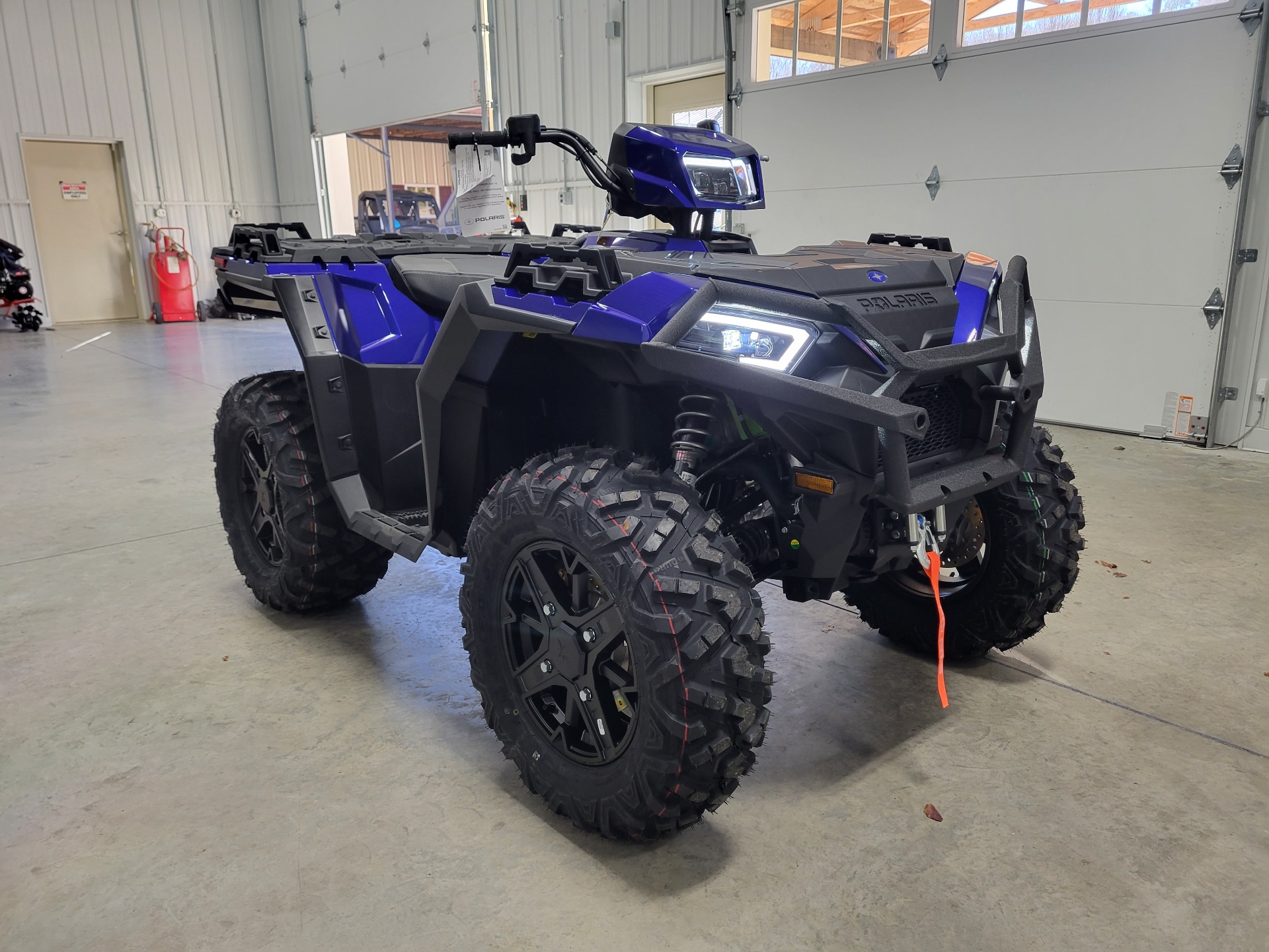 2024 Polaris Sportsman 850 Ultimate Trail in Marion, North Carolina - Photo 7