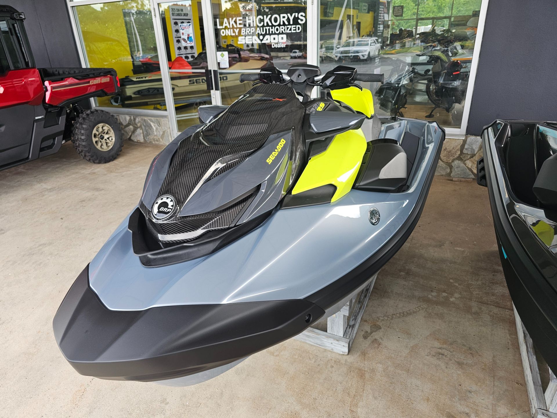 2026 Sea-Doo RXP-X 325 + Tech Package 5