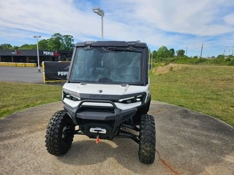 2026 Can-Am™ Defender MAX Limited HD11 2
