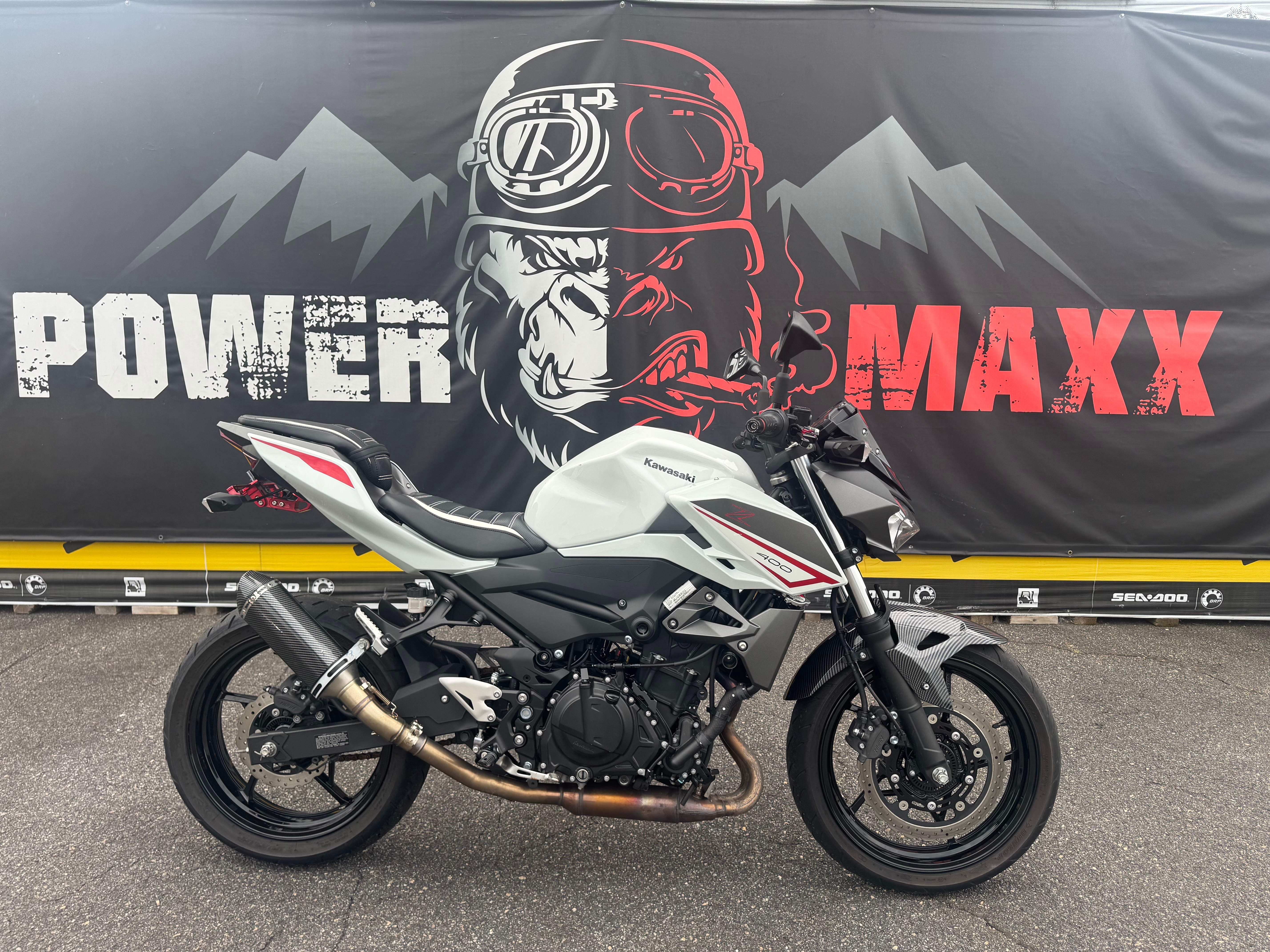 2022 Kawasaki Z400 ABS