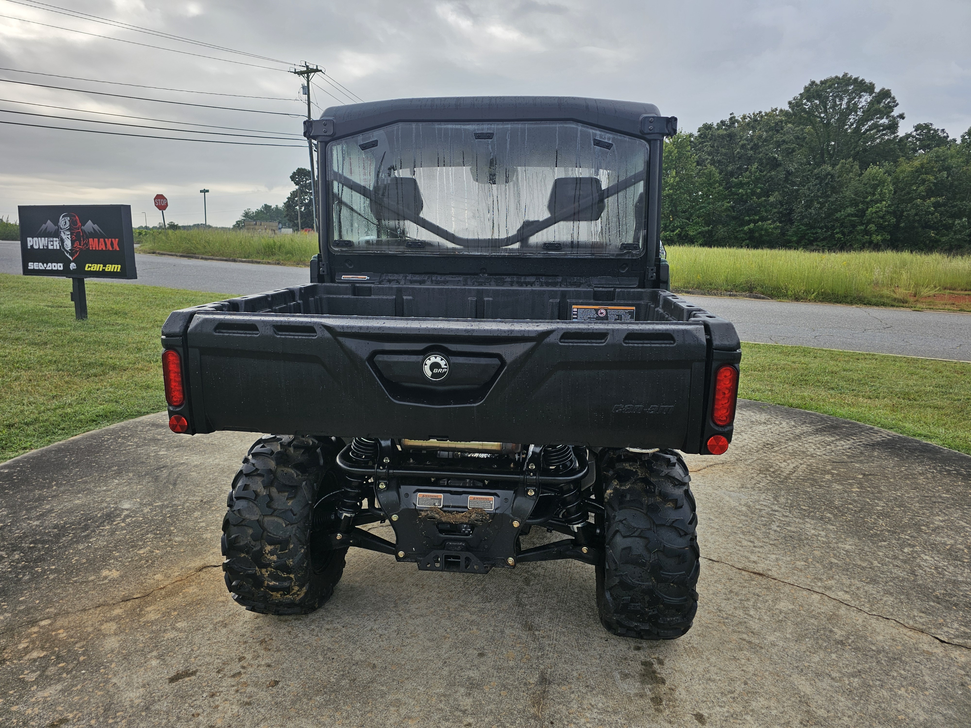2025 Can-Am™ Defender HD7 5
