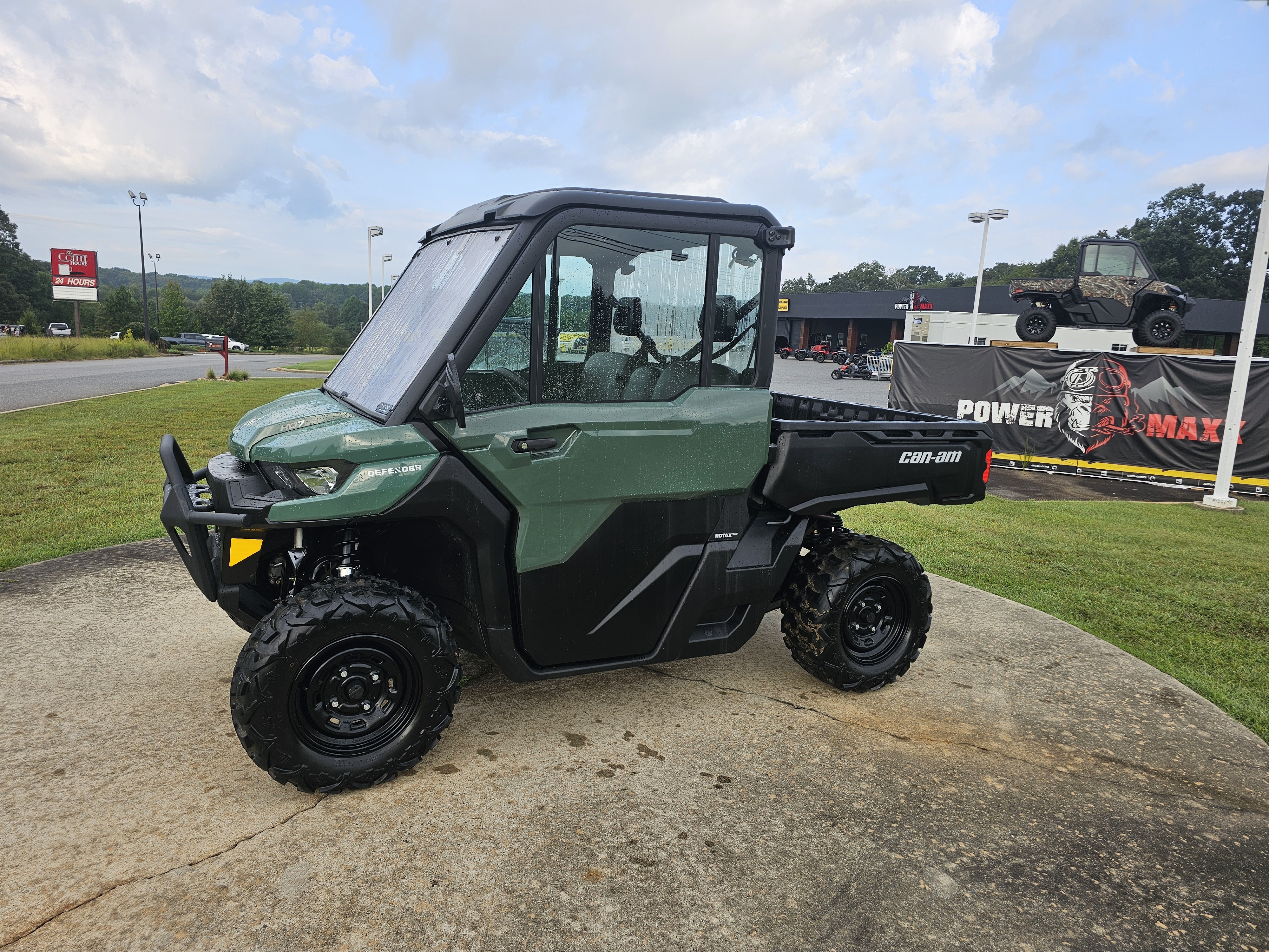 2025 Can-Am Defender HD7 for sale 1284508