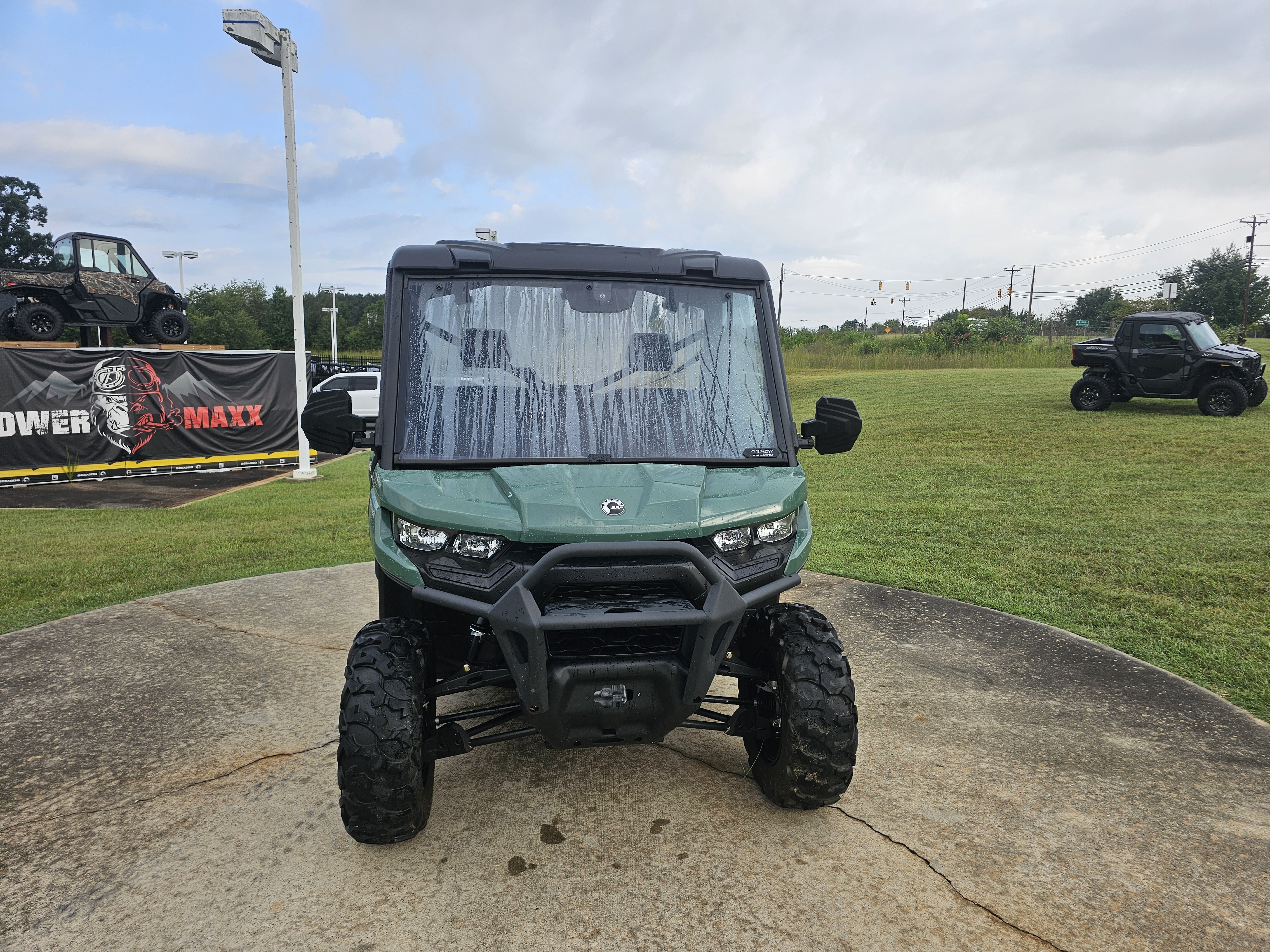 2025 Can-Am™ Defender HD7 3