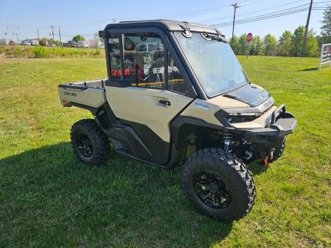 2026 Can-Am™ Defender Limited HD11 2