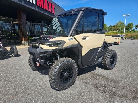 2026 Can-Am™ Defender Limited HD11 3
