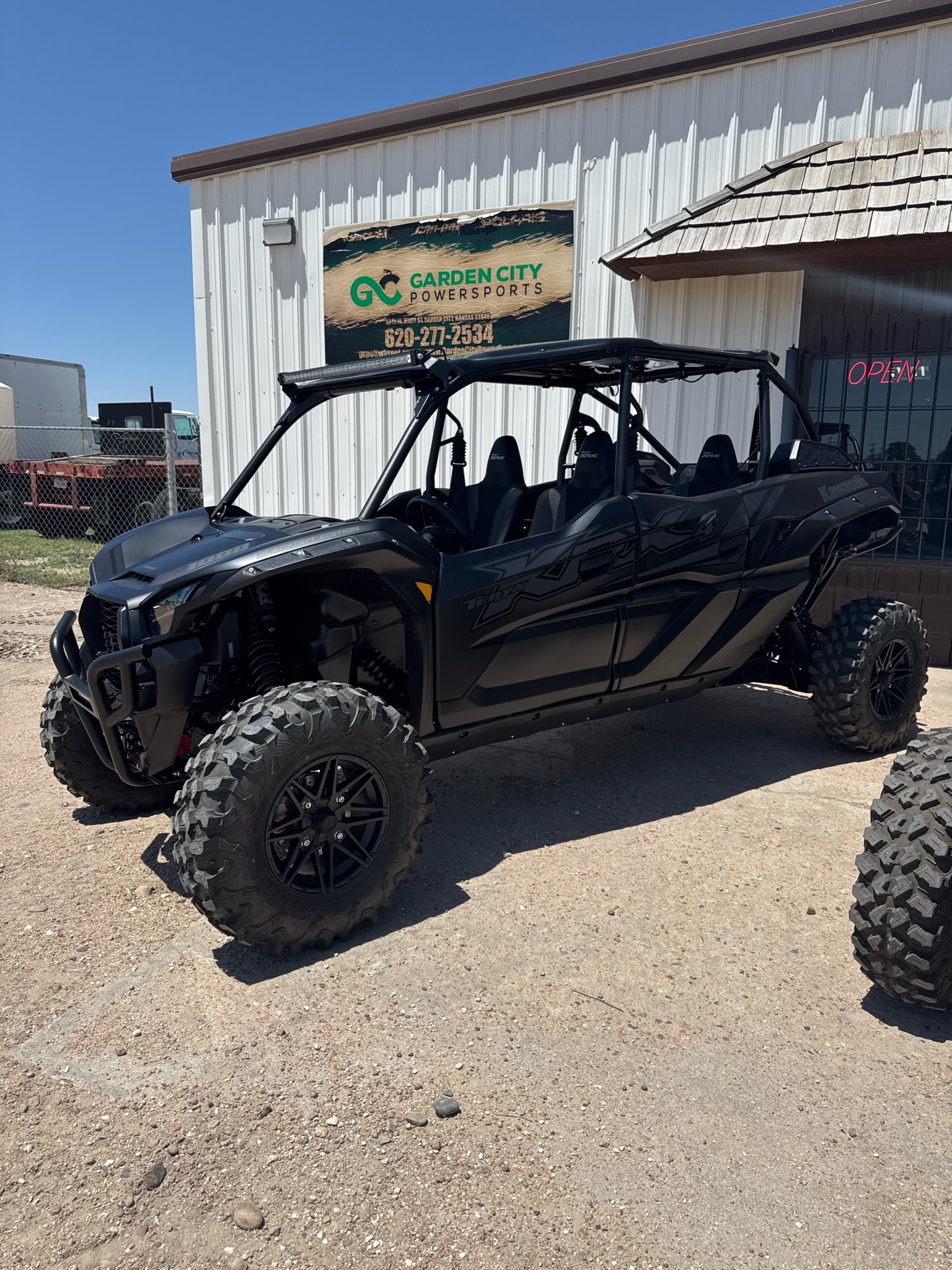 2026 Kawasaki Teryx® KRX4 1000 Blackout Edition 2