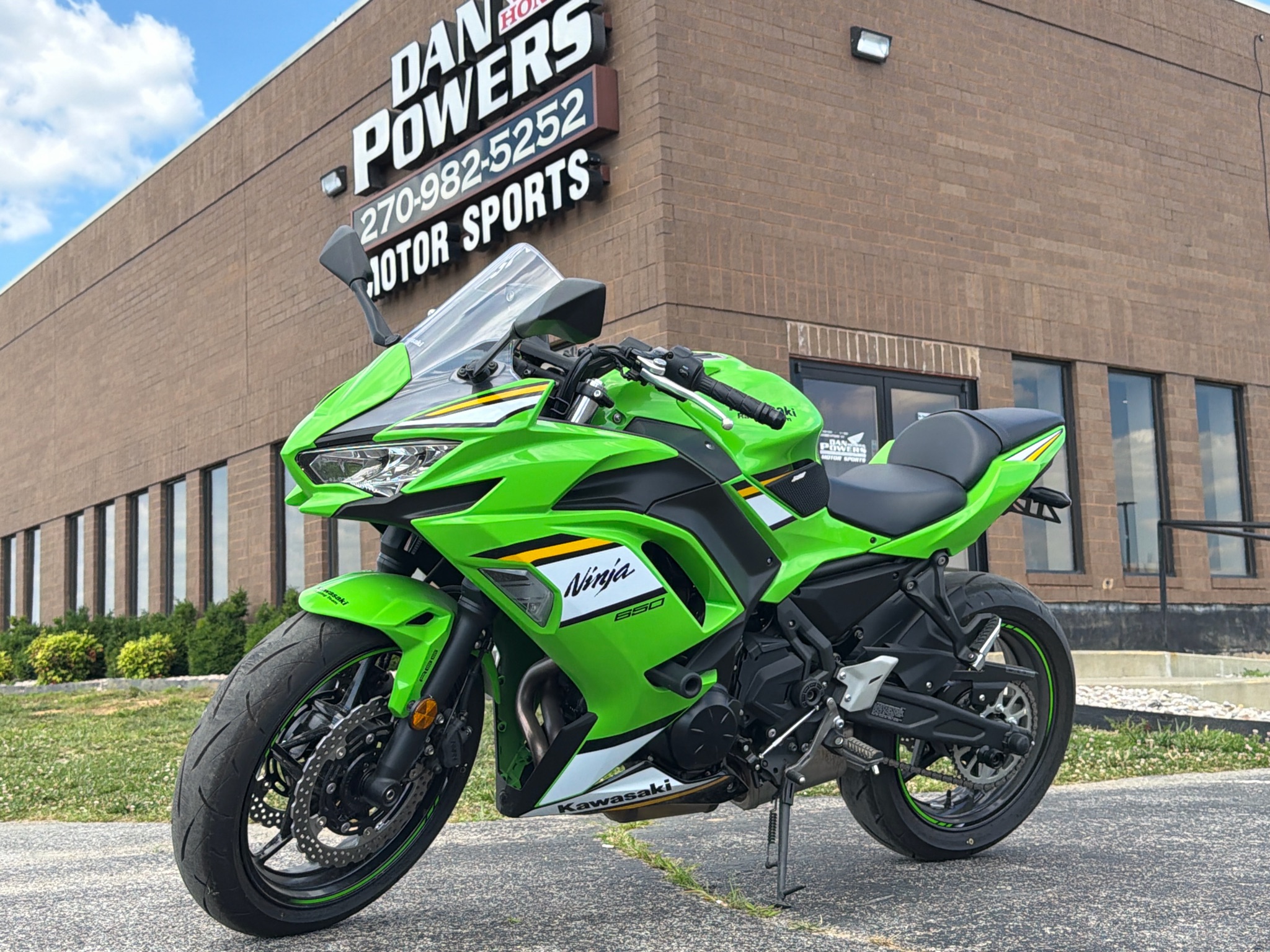 2025 Kawasaki Ninja® 650 KRT Edition ABS