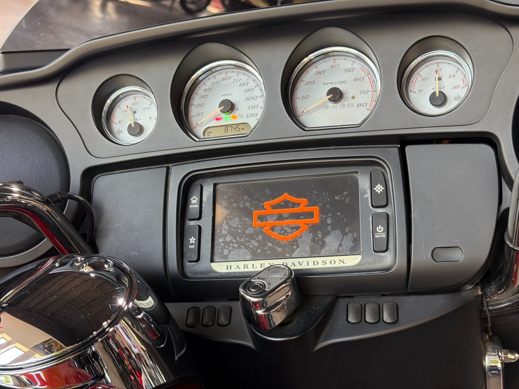 2018 Harley-Davidson Street Glide® 5