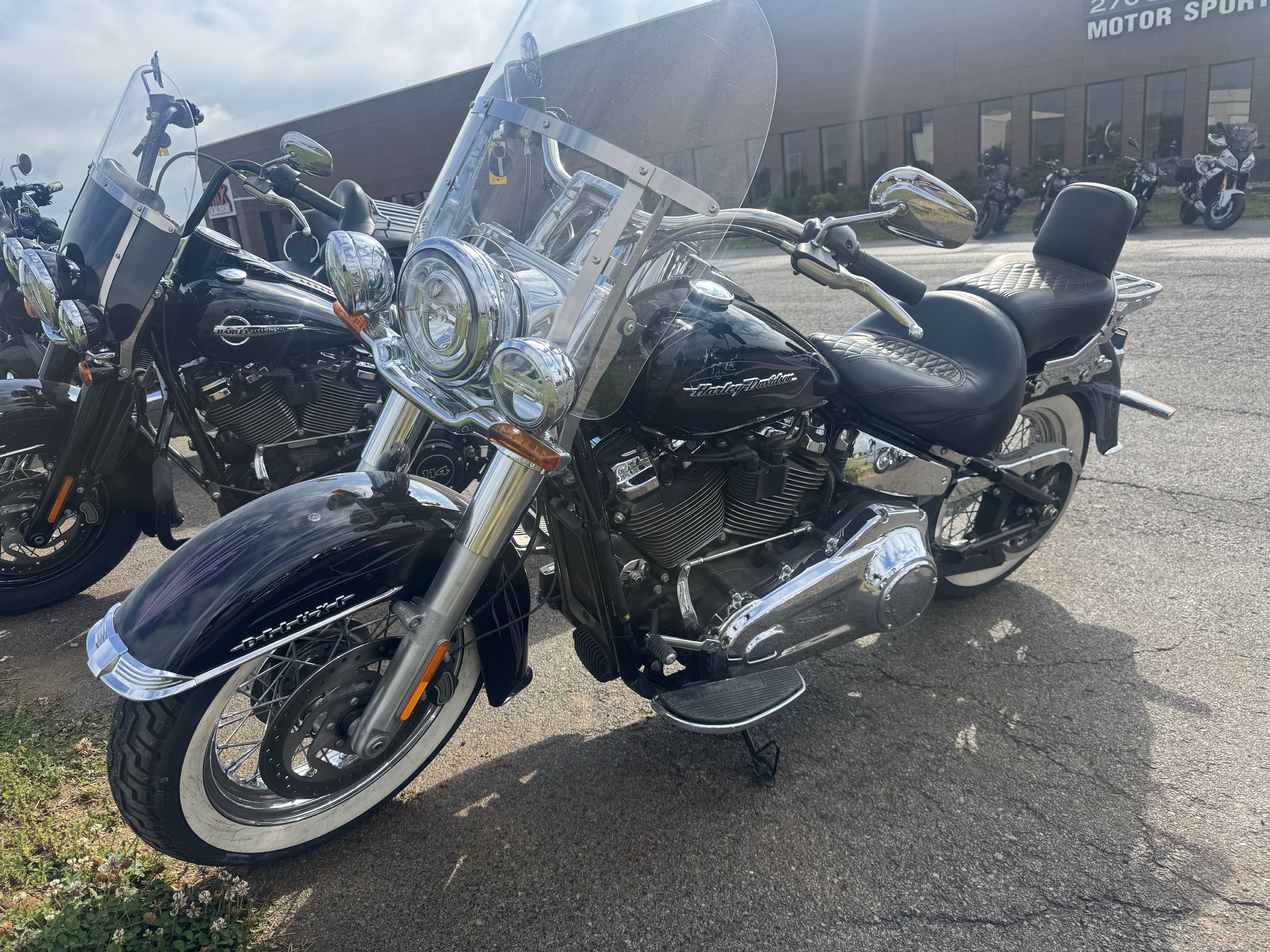 2019 Harley-Davidson SOFTAIL DELUXE 1