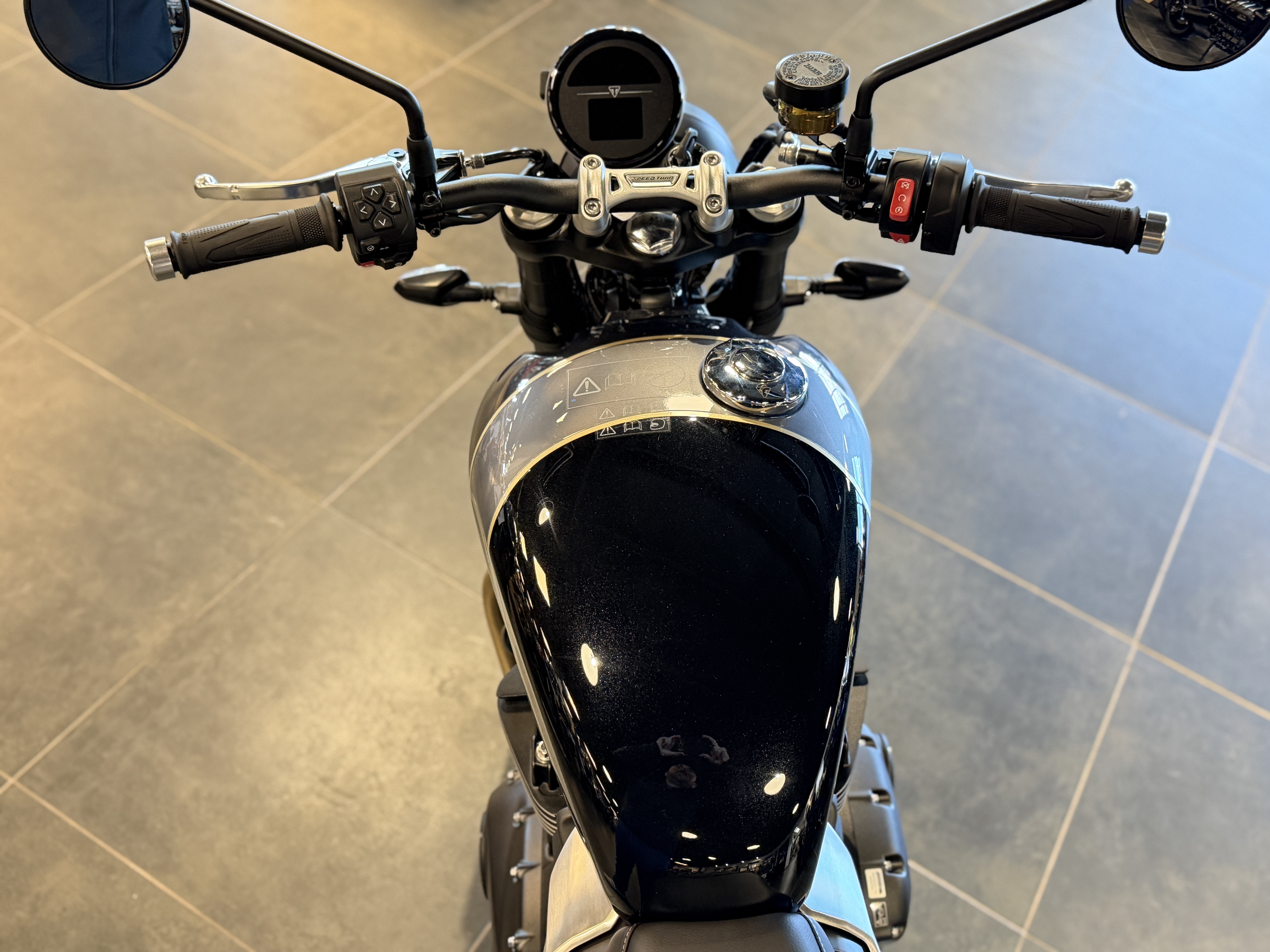 2026 Triumph Speed Twin 900 in Chattanooga, Tennessee - Photo 5