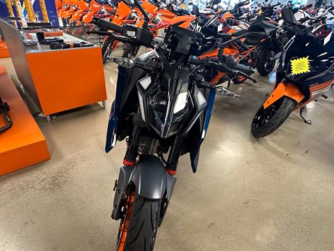 2025 KTM 390 Duke in Chattanooga, Tennessee - Photo 3