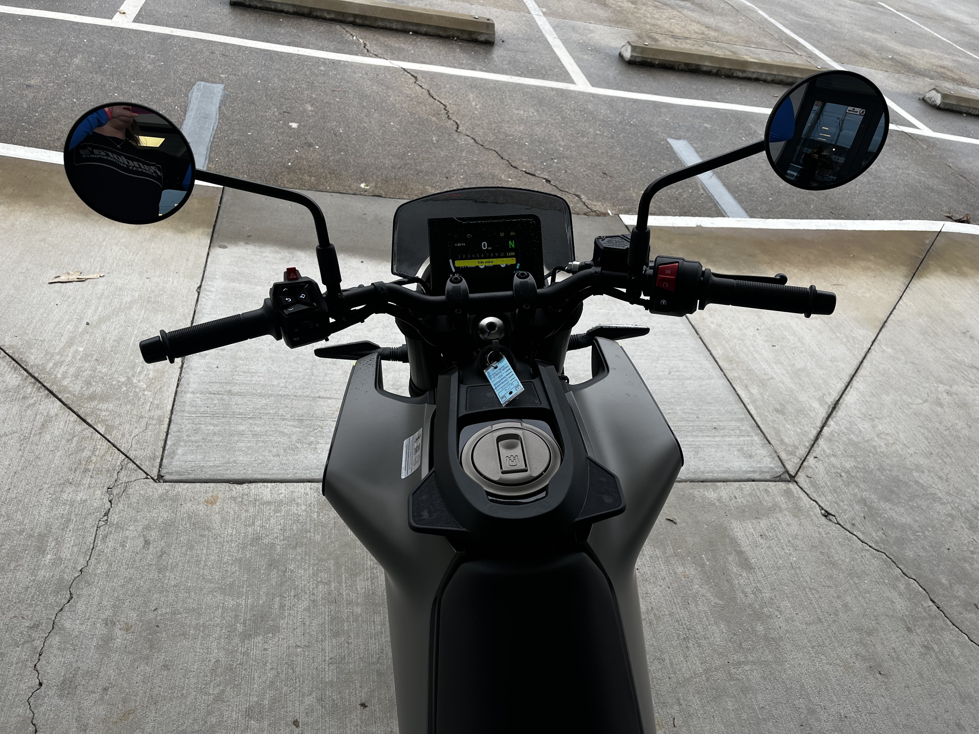 2024 Husqvarna Svartpilen 401 in Chattanooga, Tennessee - Photo 3