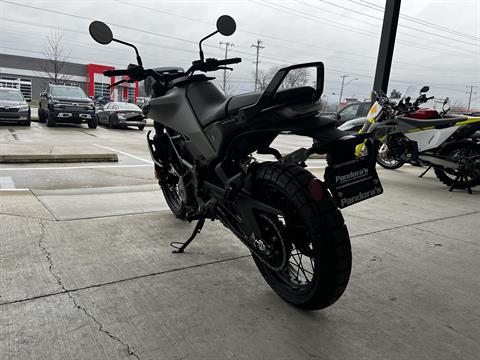 2024 Husqvarna Svartpilen 401 in Chattanooga, Tennessee - Photo 5